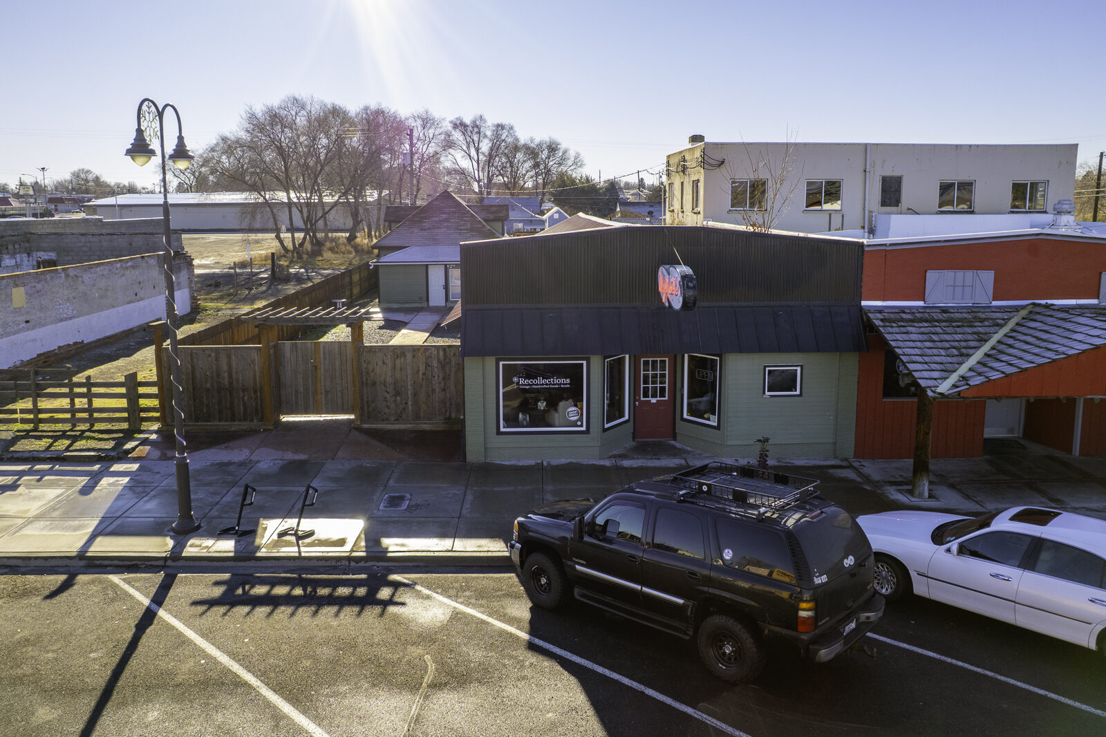 315 Main Ave E