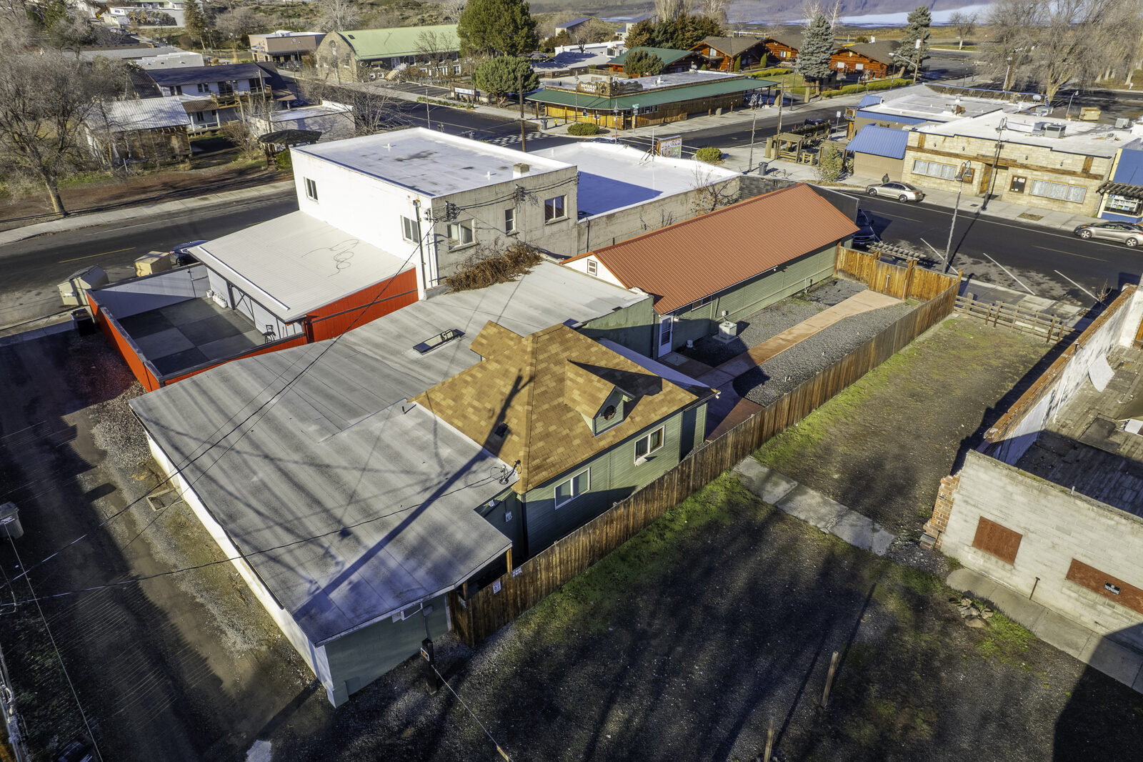 315 Main Ave E