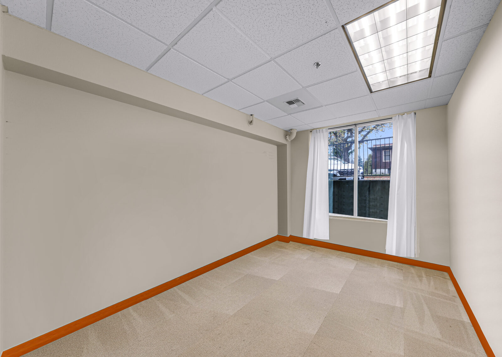 1224 Harris Ave 106-107