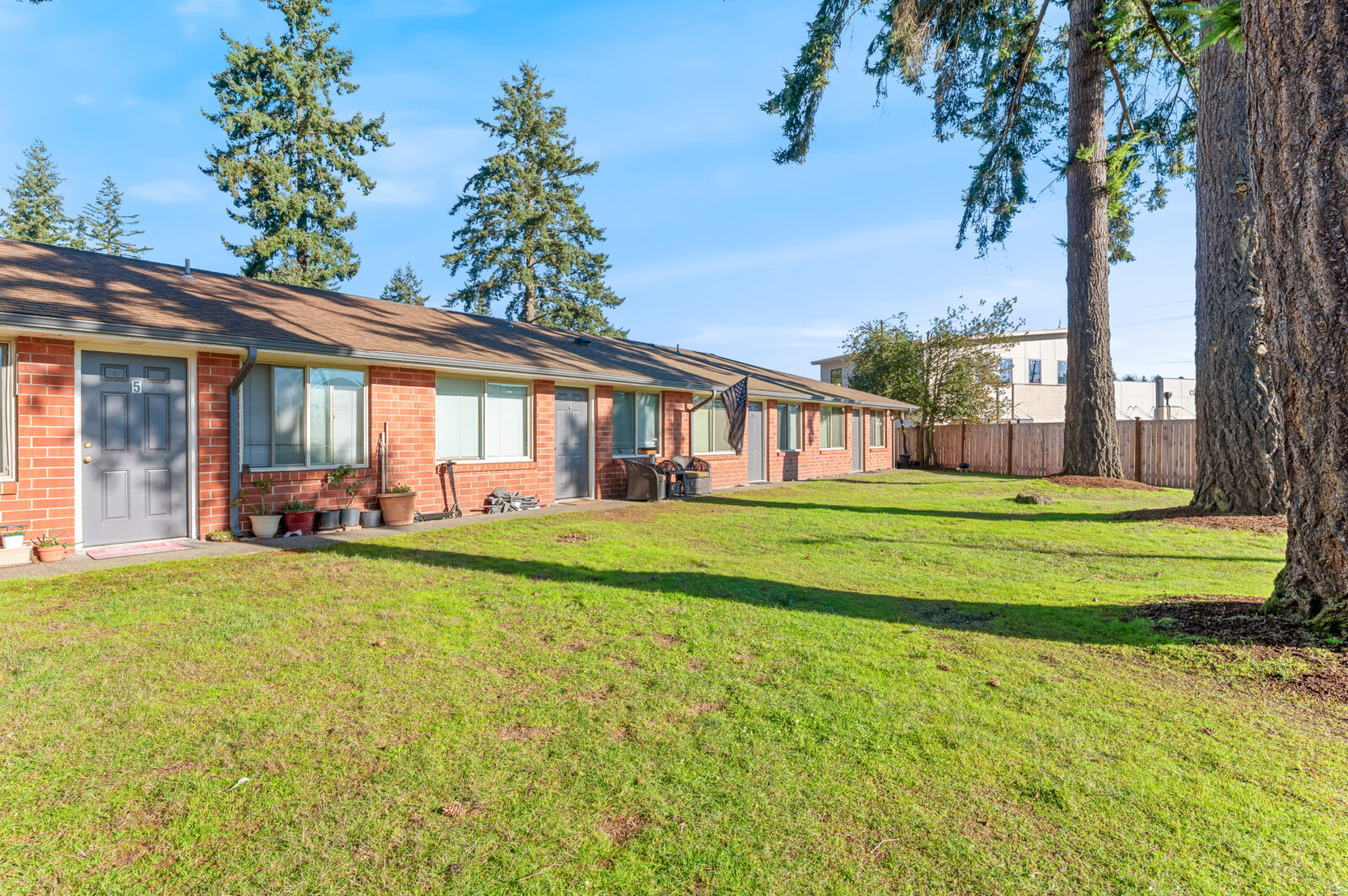 19207 60th Avenue W