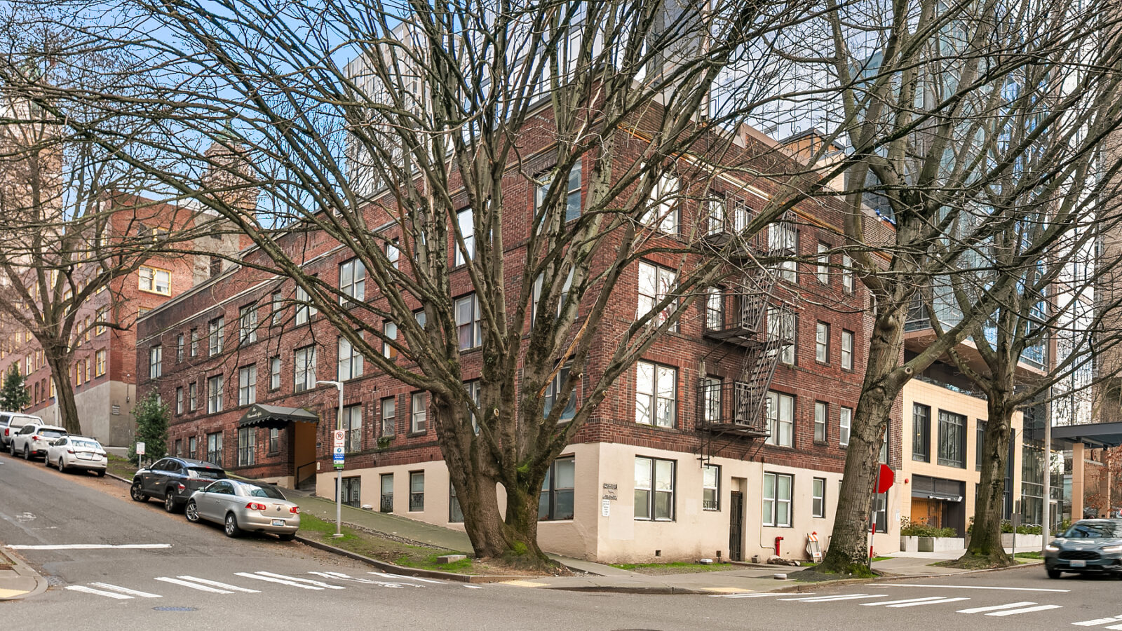 805 Marion St