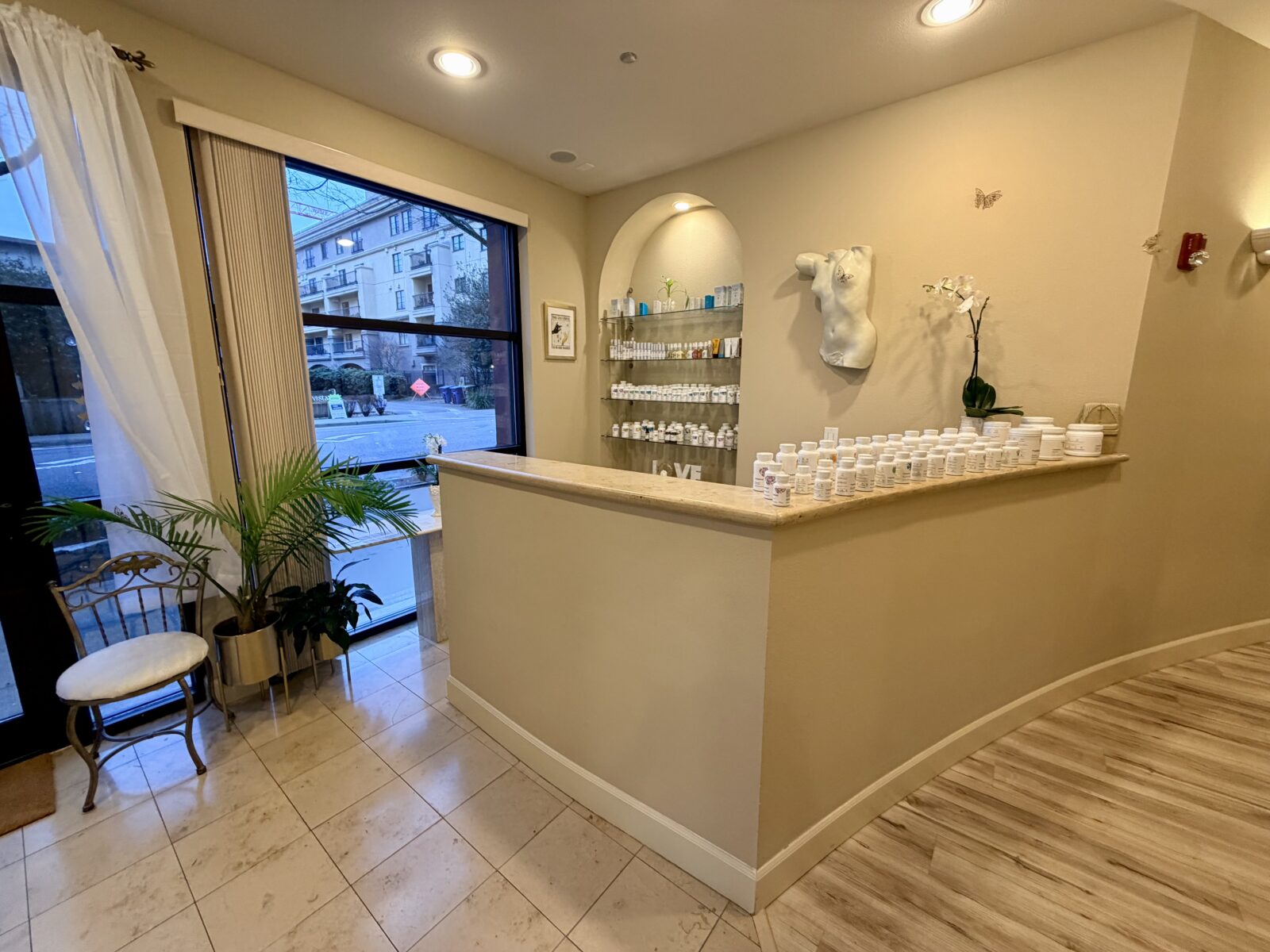 1106 108th Ave NE 111