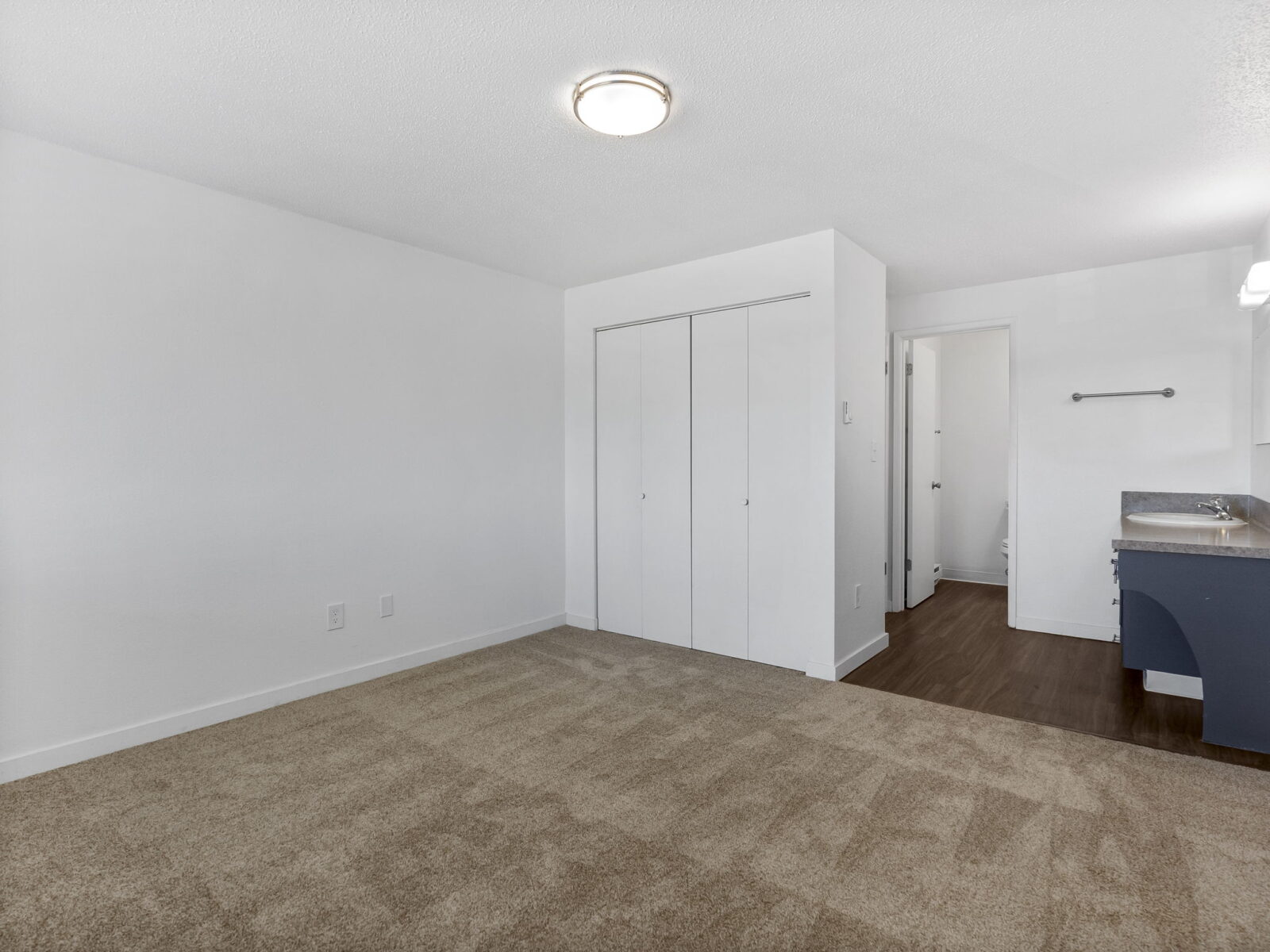 210 Bethel St NE