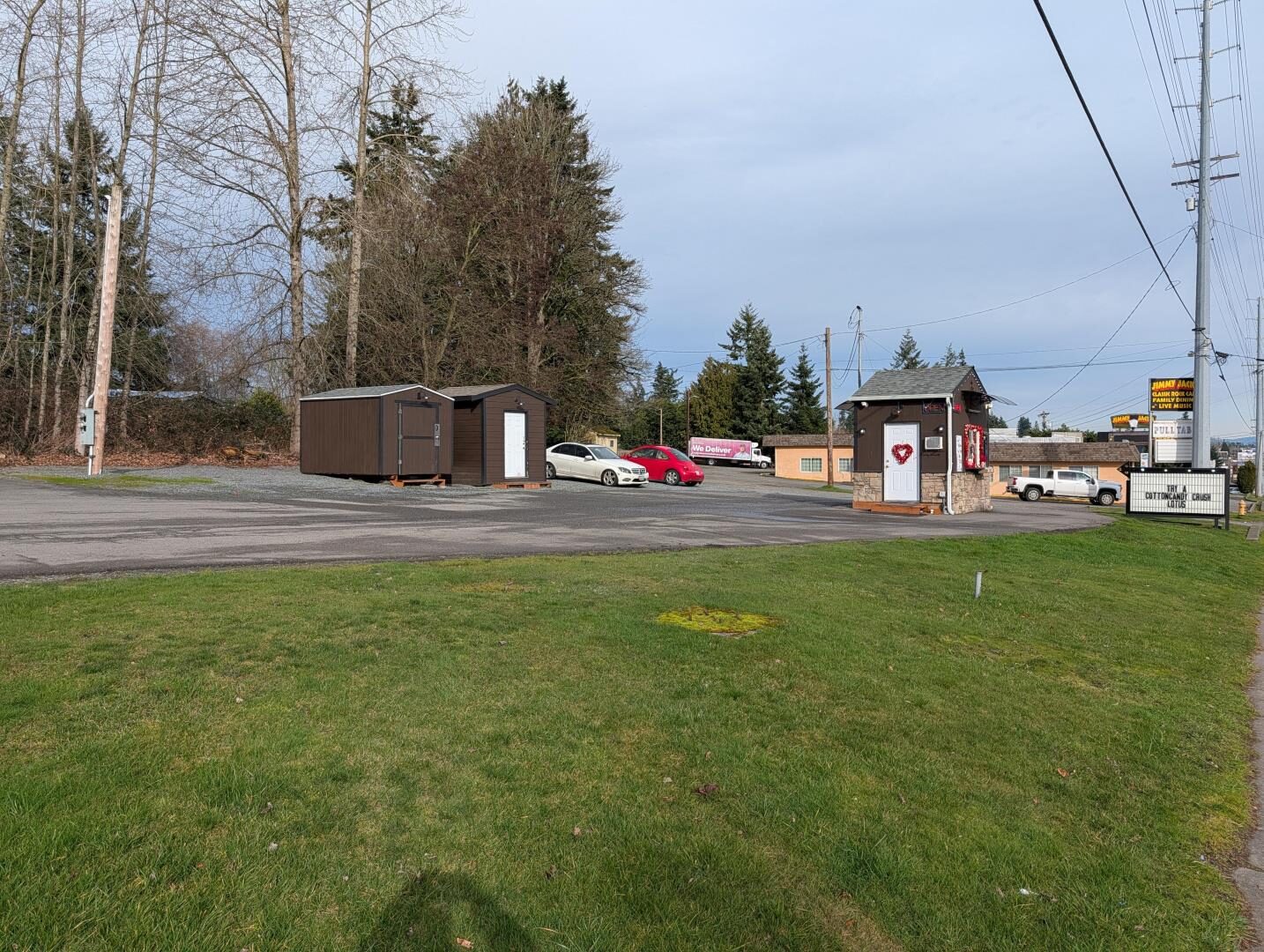 13421 Highway 99