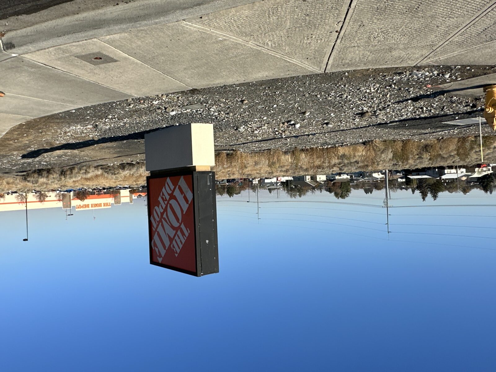 96 Central Dr