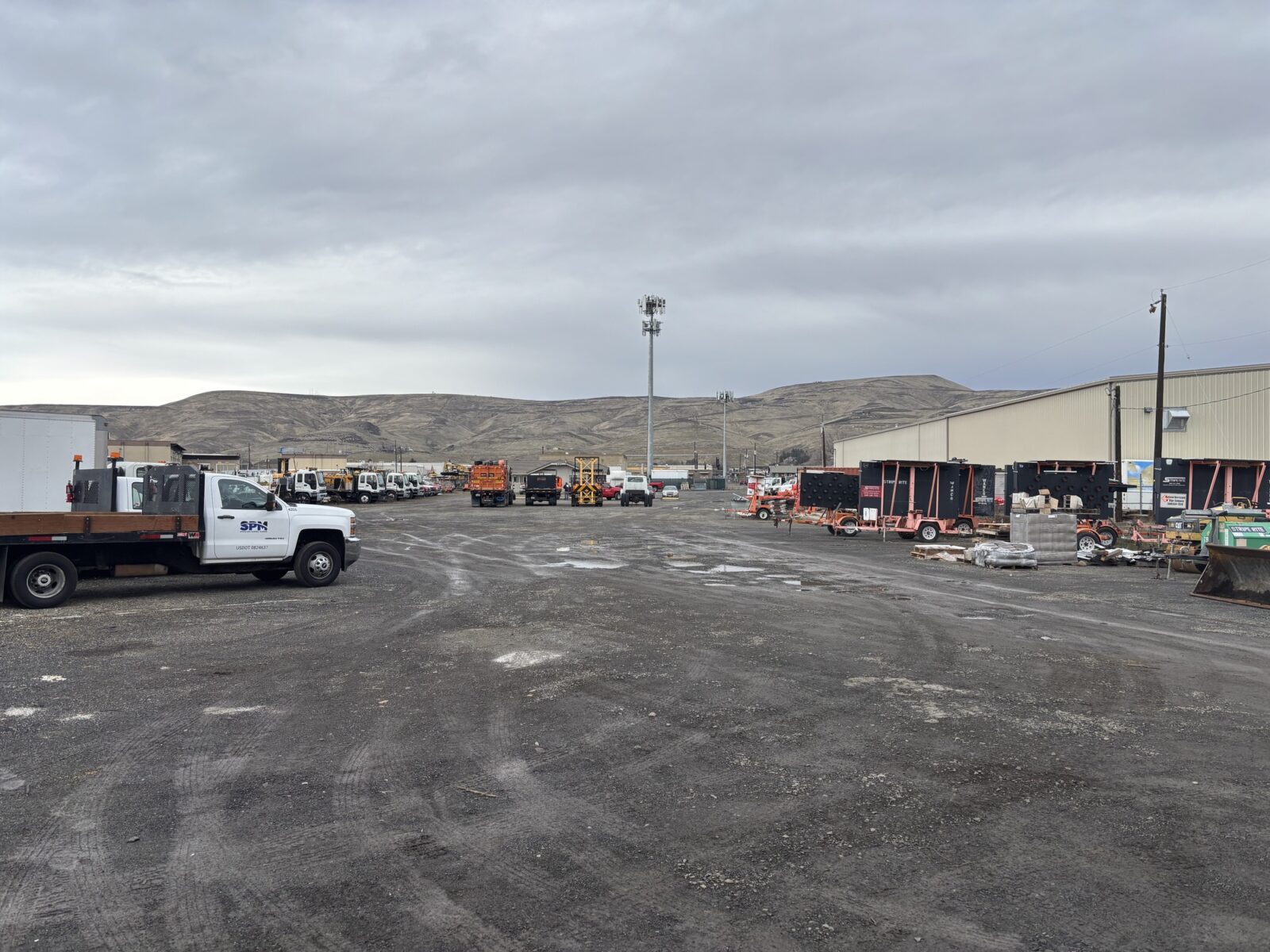 2200 Industry Ln