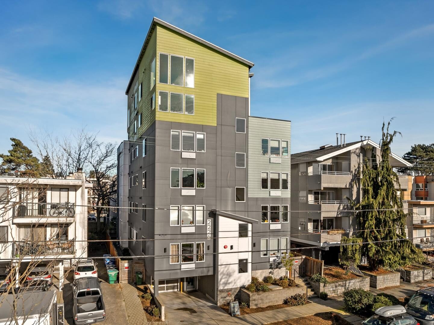 2226 NW 58th St
