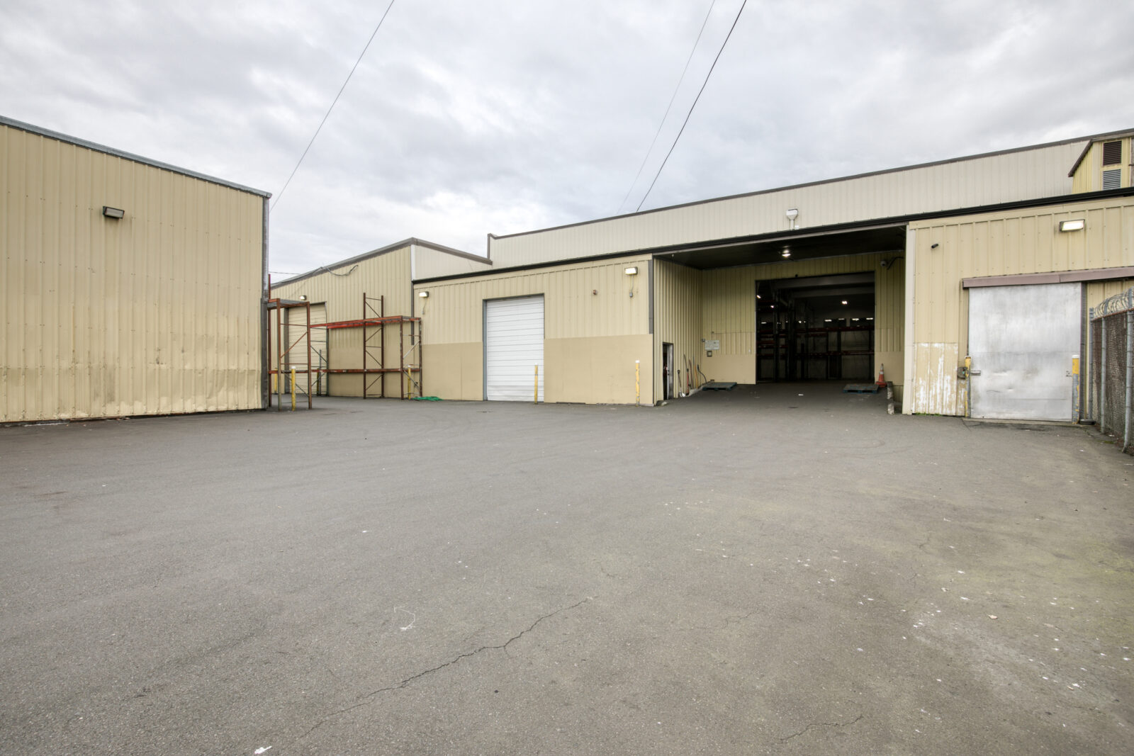 1200 W Heron St