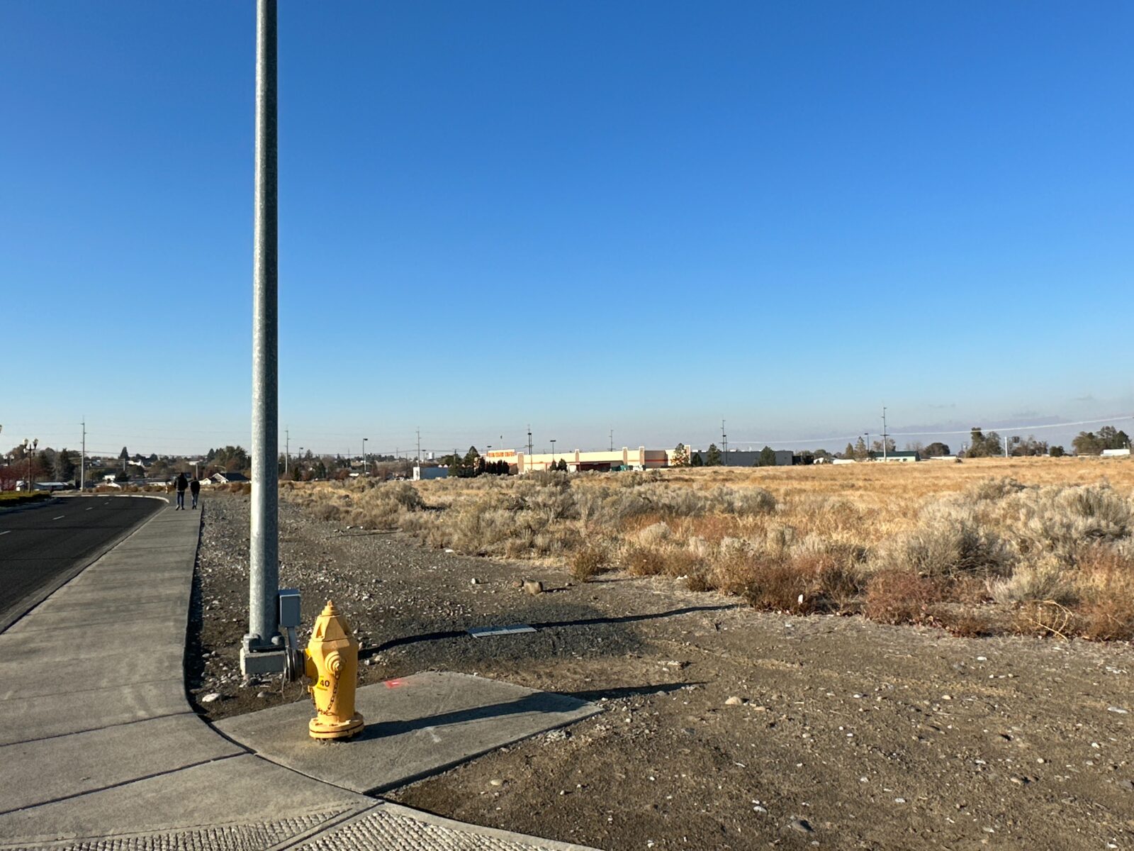 94 X W Central Dr