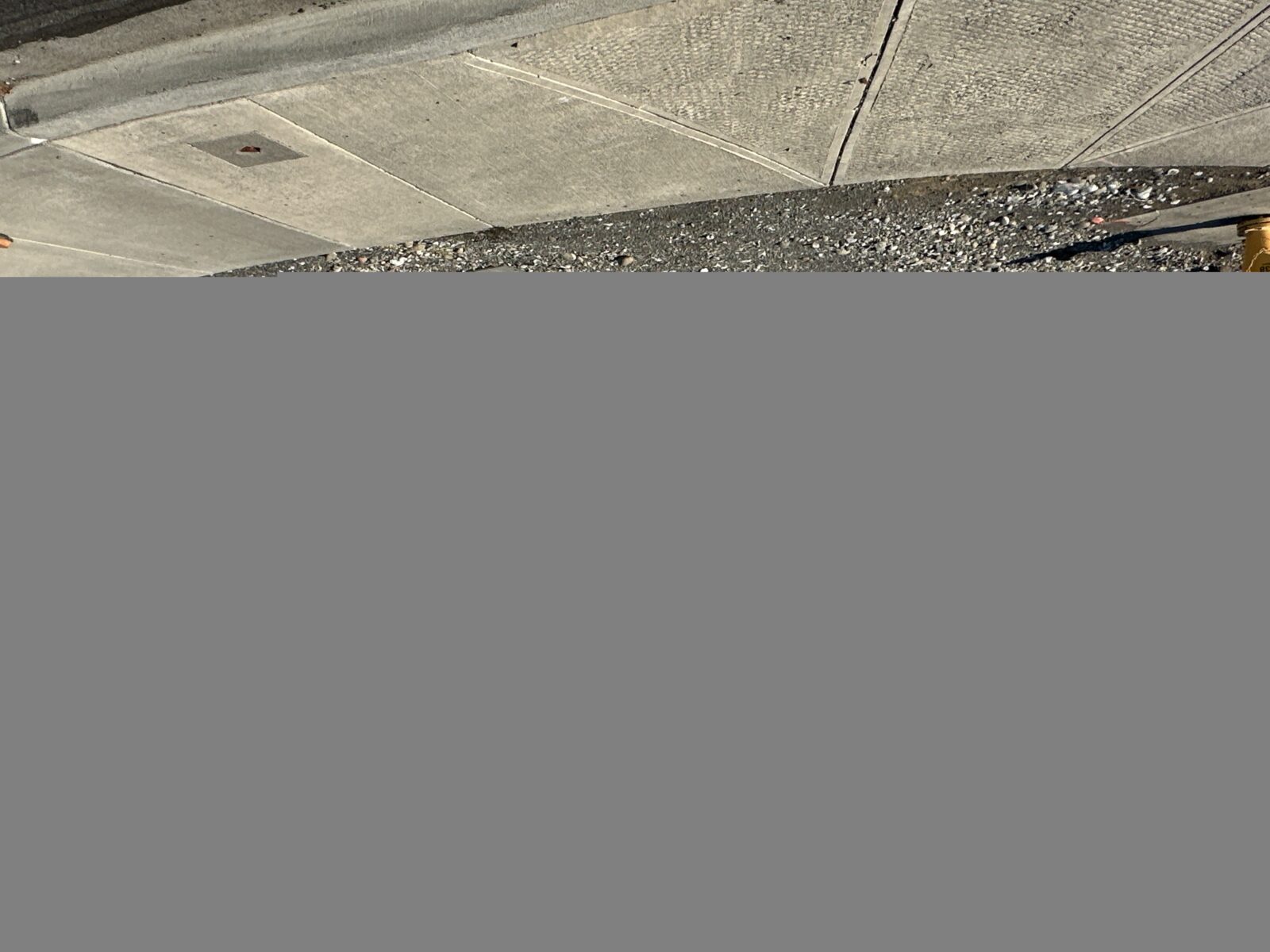 96 Central Dr