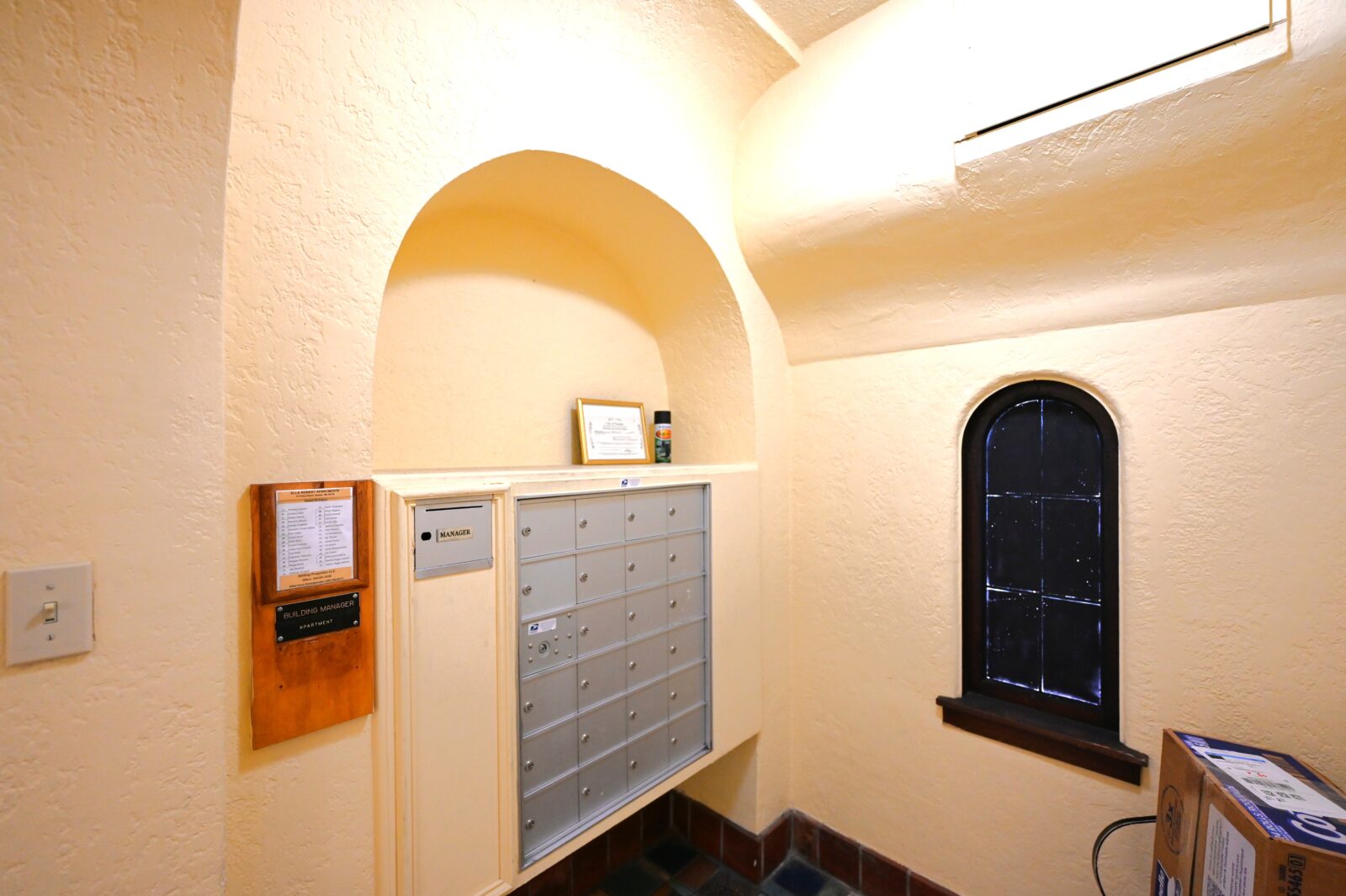 16 Valley St