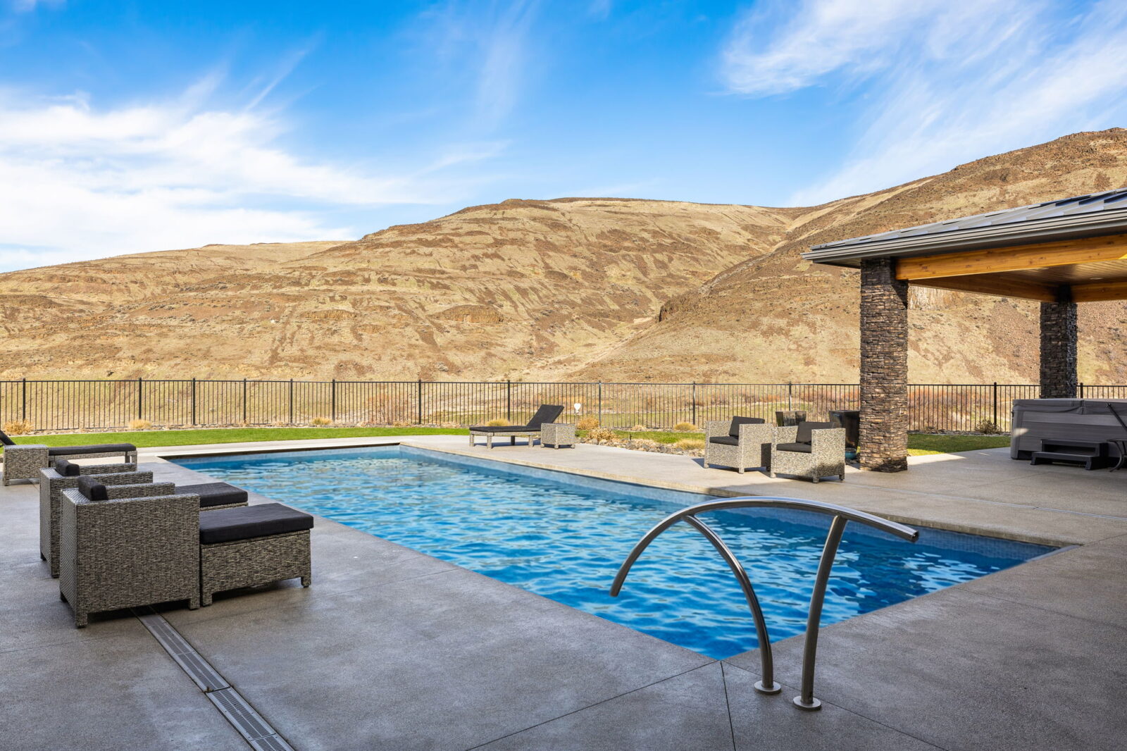 56 Spring Valley Rd