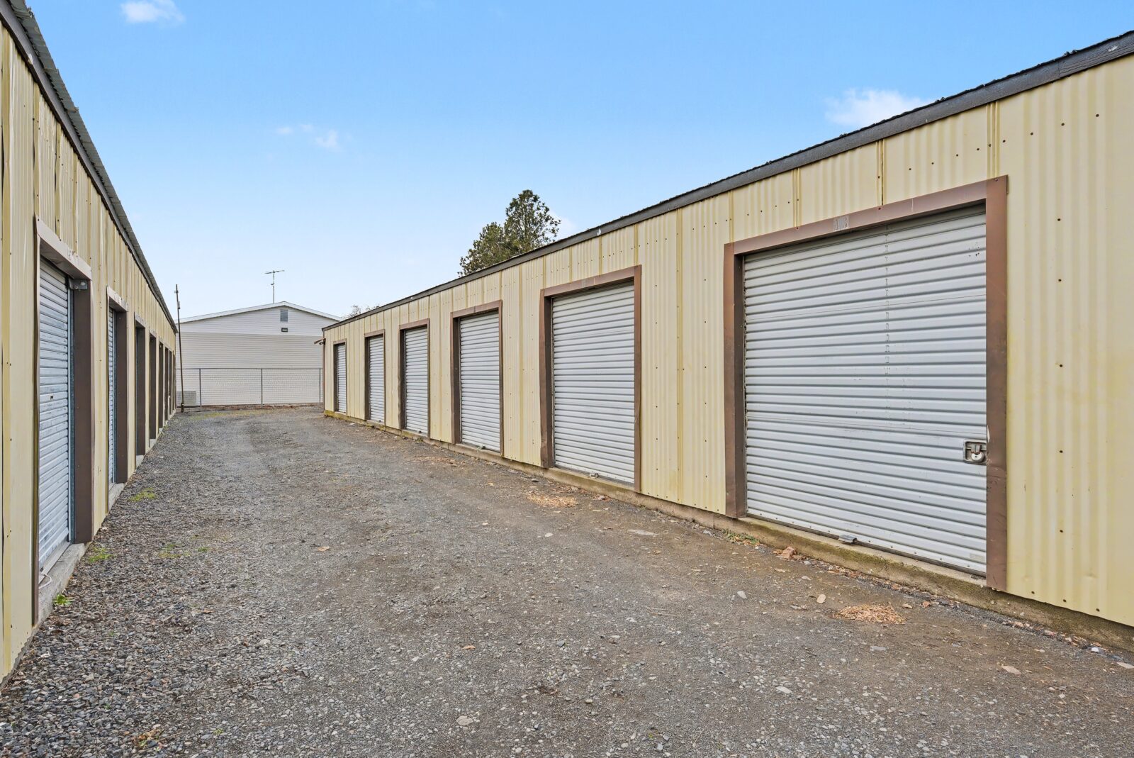 328 Alder St SW