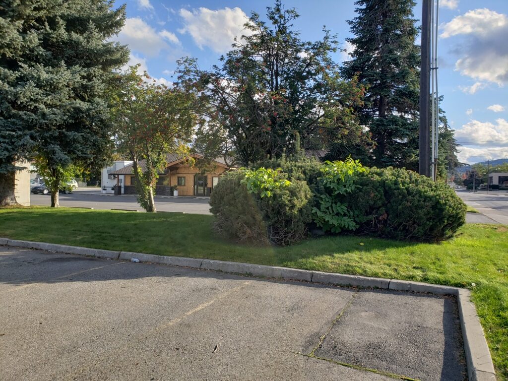 1300 N Mullan Rd