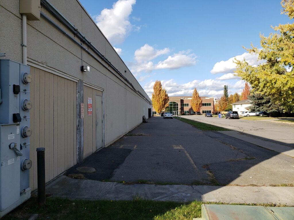 1300 N Mullan Rd