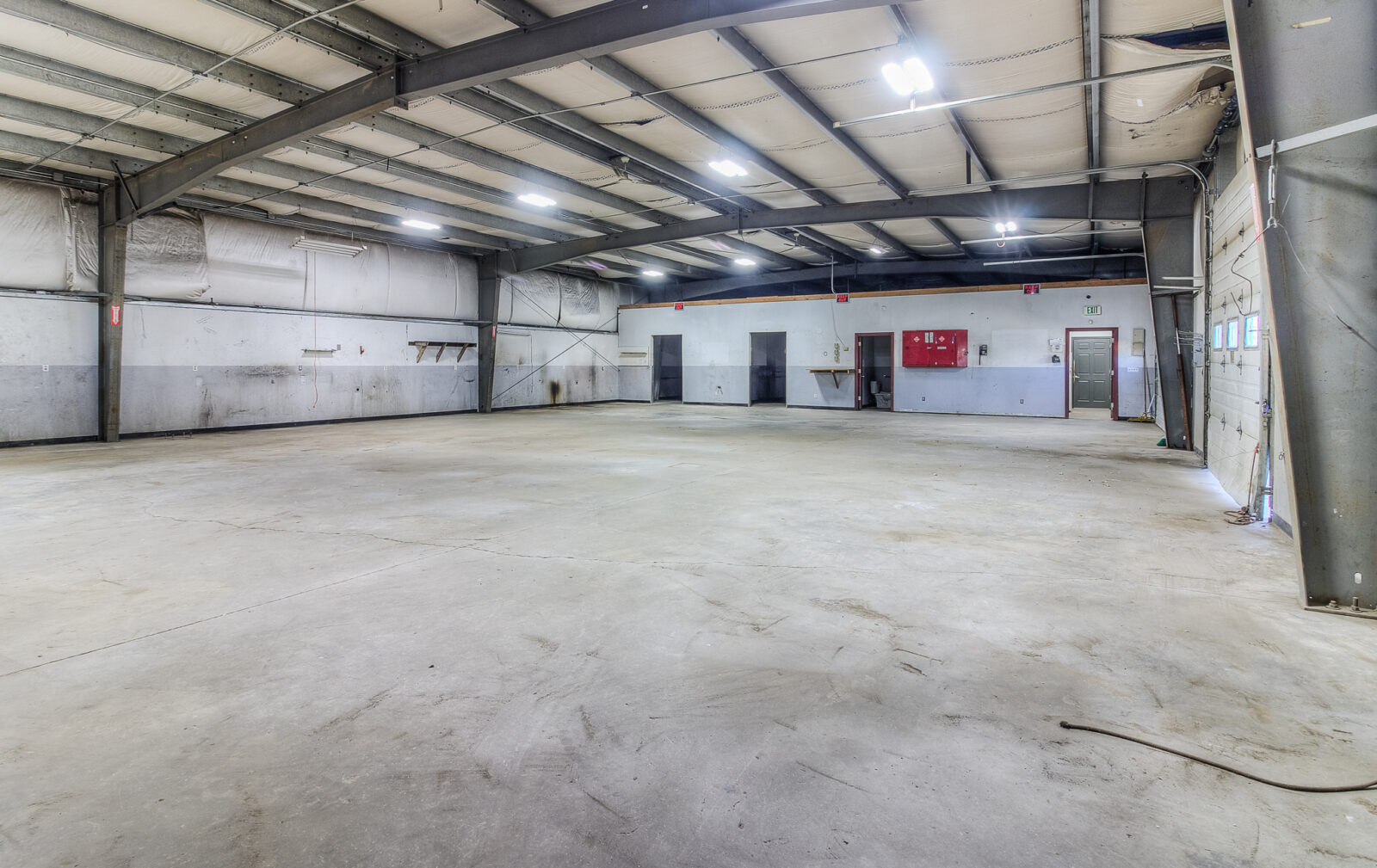 902 W Ahtanum Rd