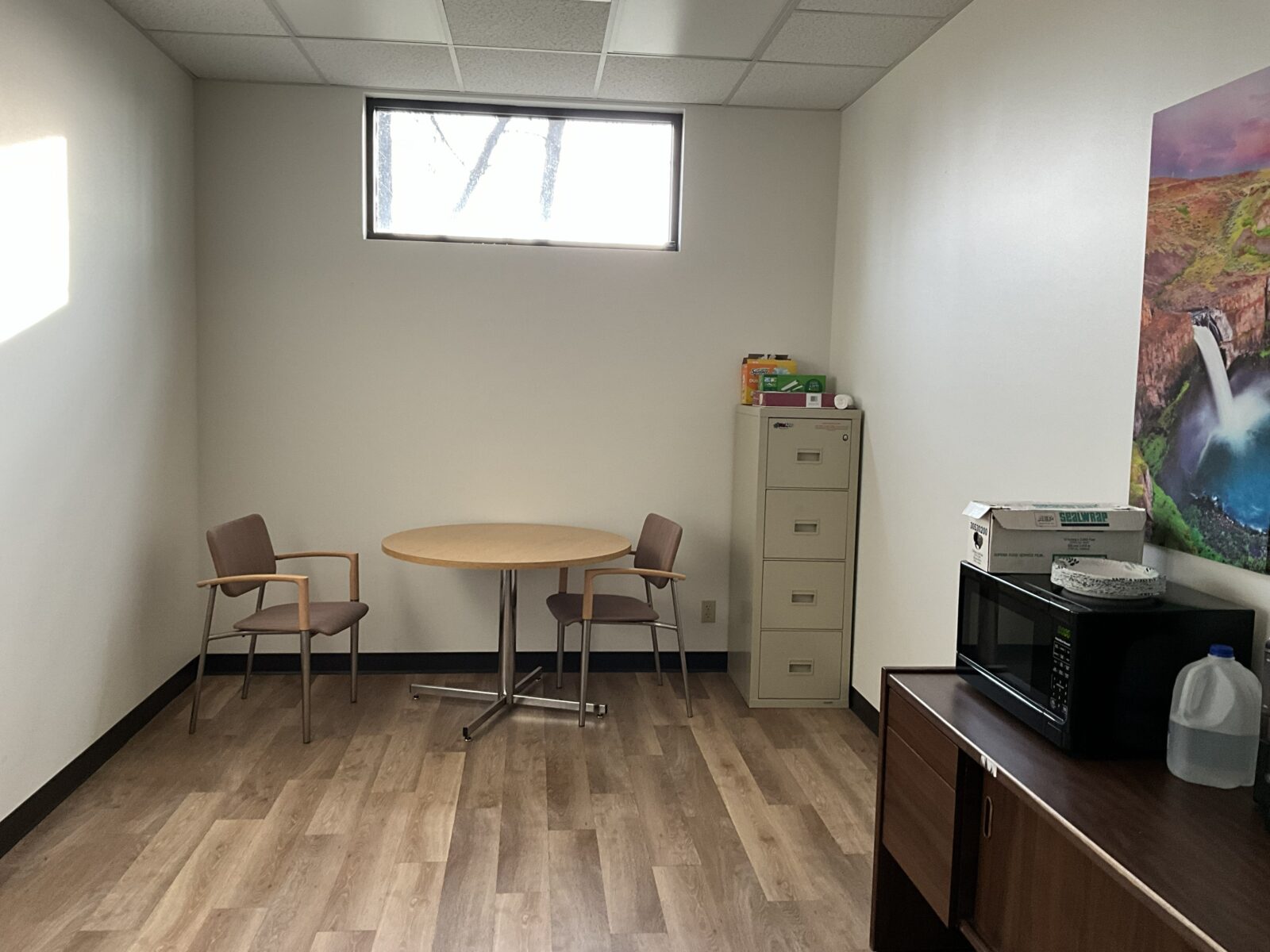 2919 E Mission