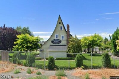 2402 Fruitvale Blvd