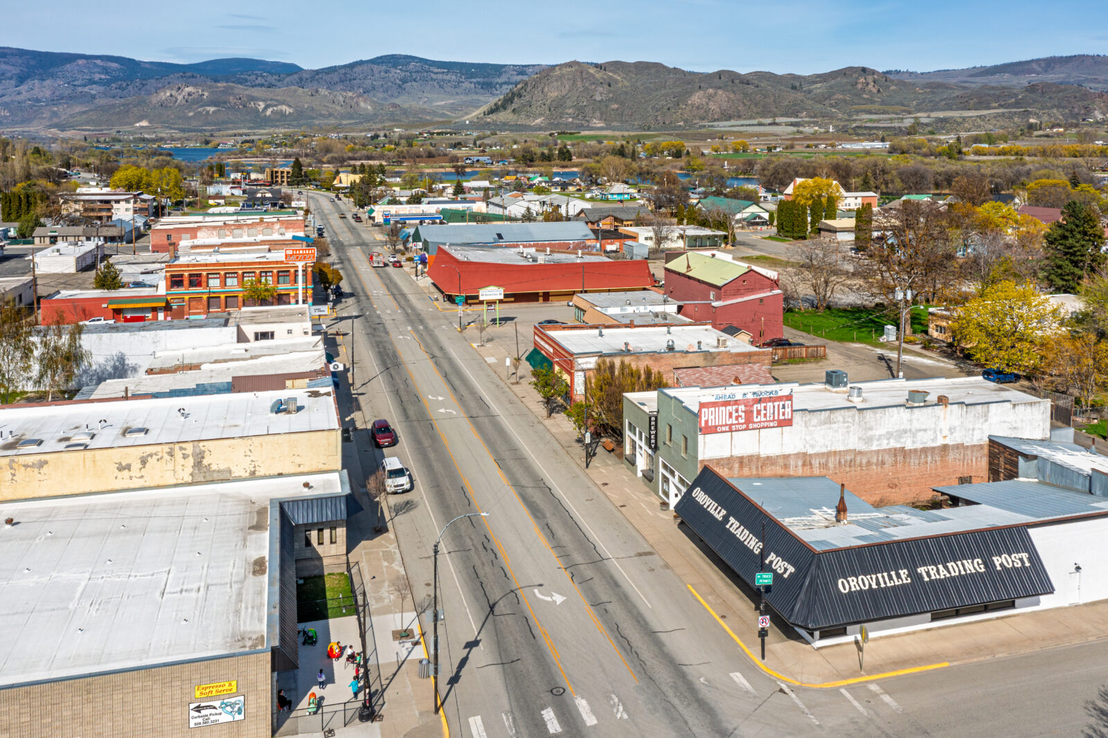 1307 Main St