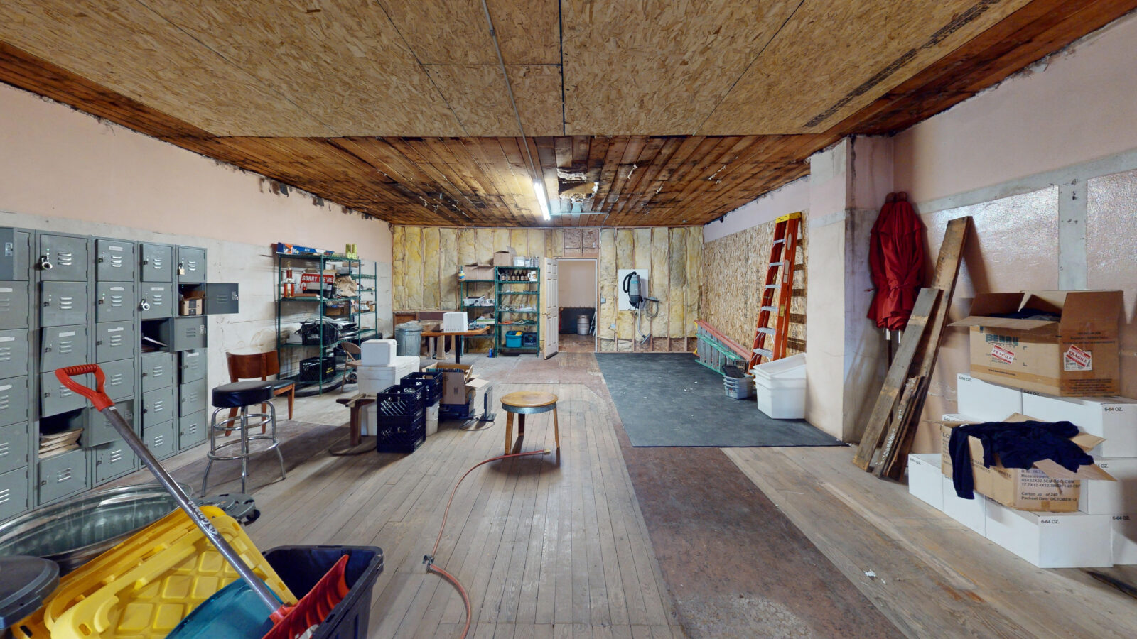 1307 Main St
