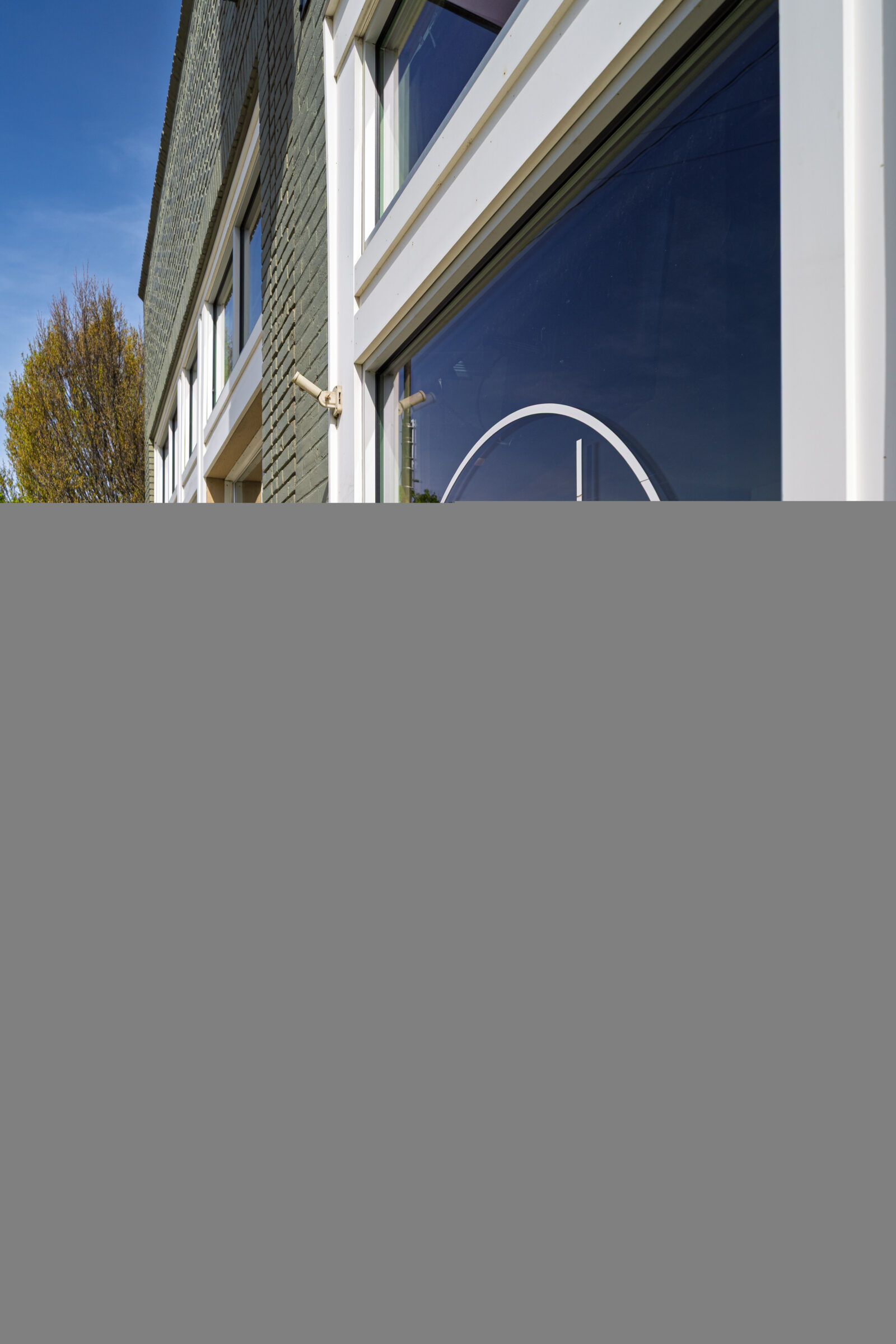 1307 Main St