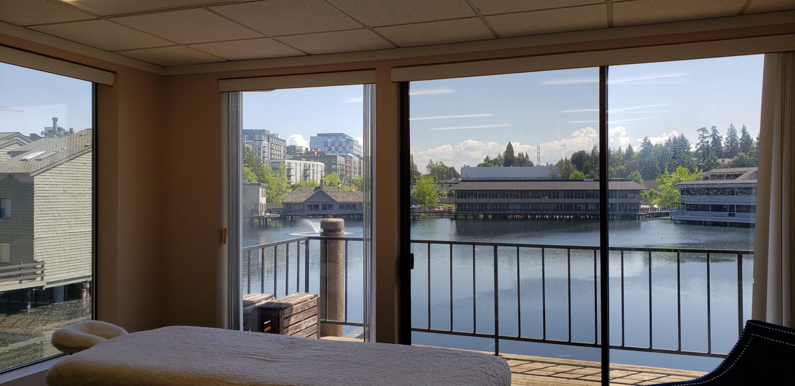 9 Lake Bellevue Dr 213