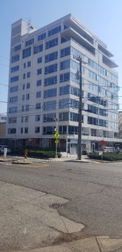 415 W Mercer St 102