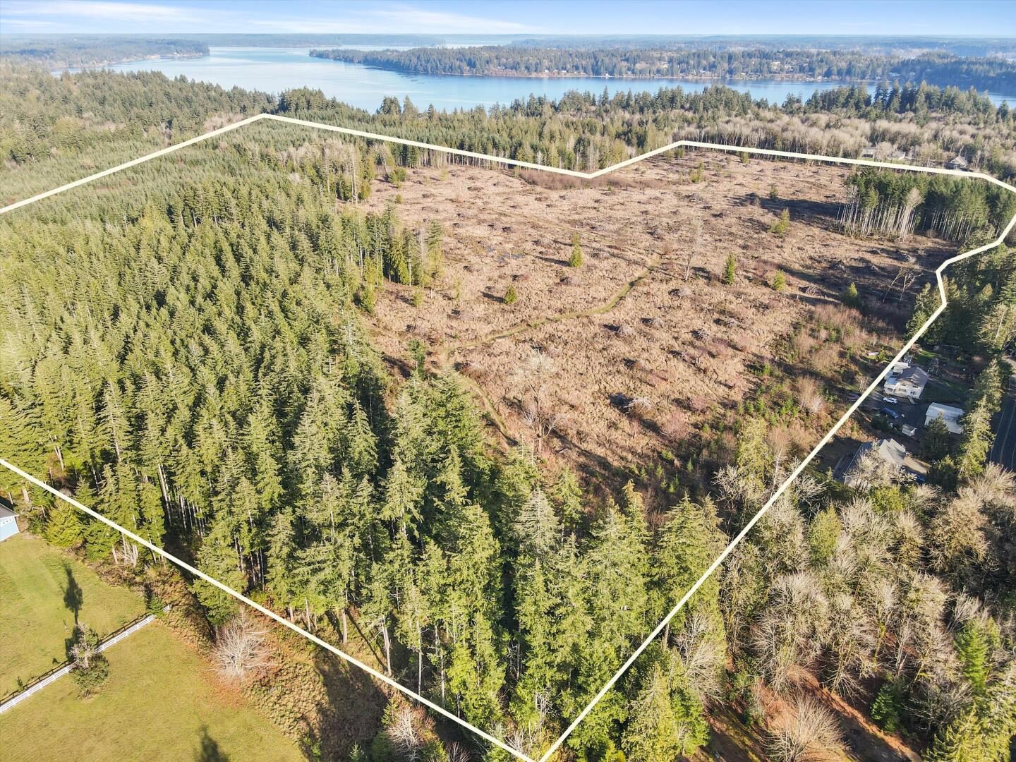 Gravelly Beach Lp NW