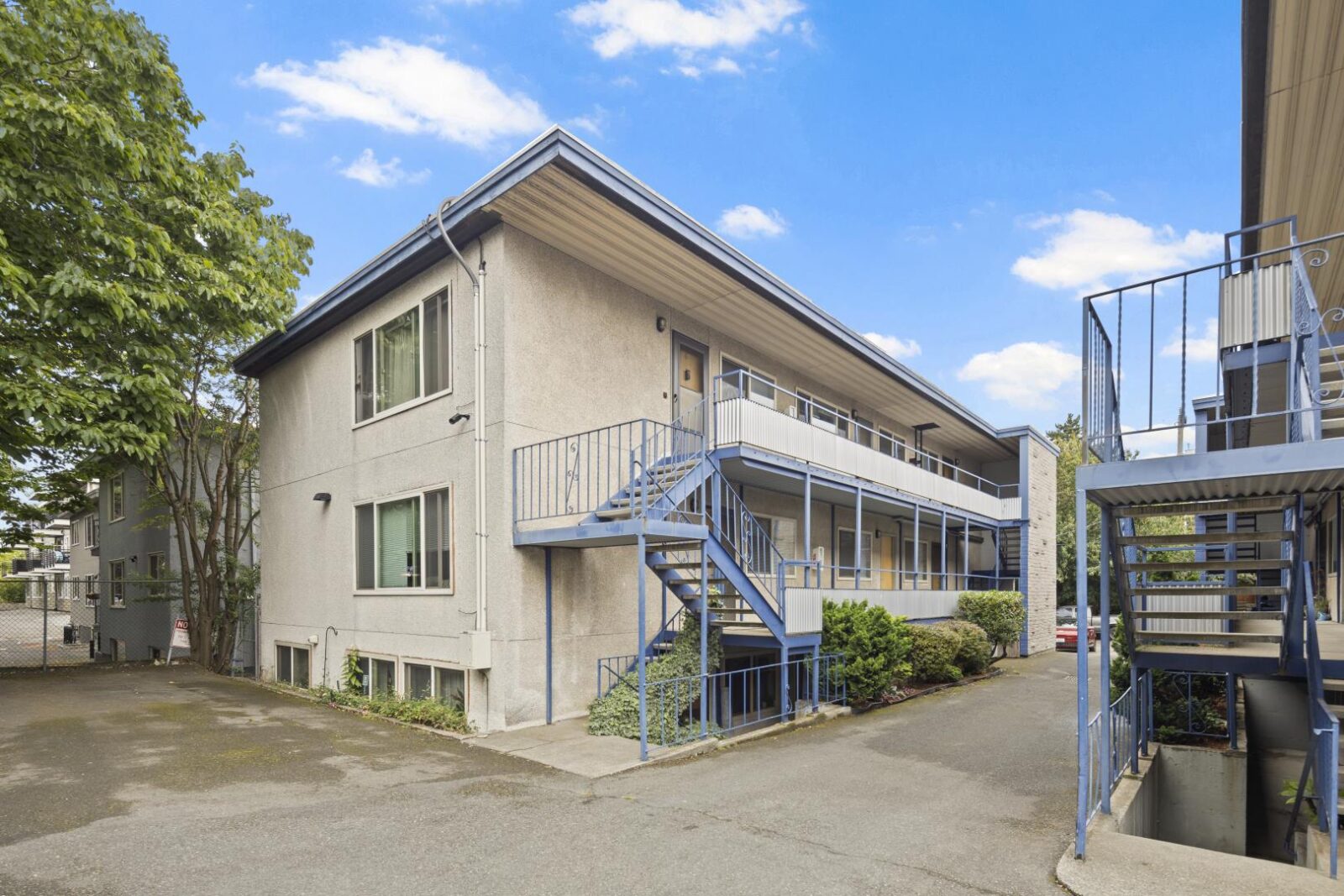 2223 NW 59th St