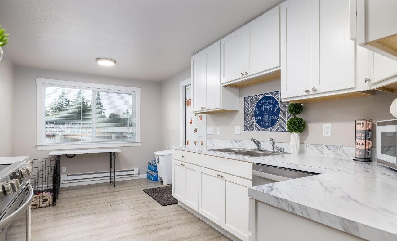 401 Stanford Dr