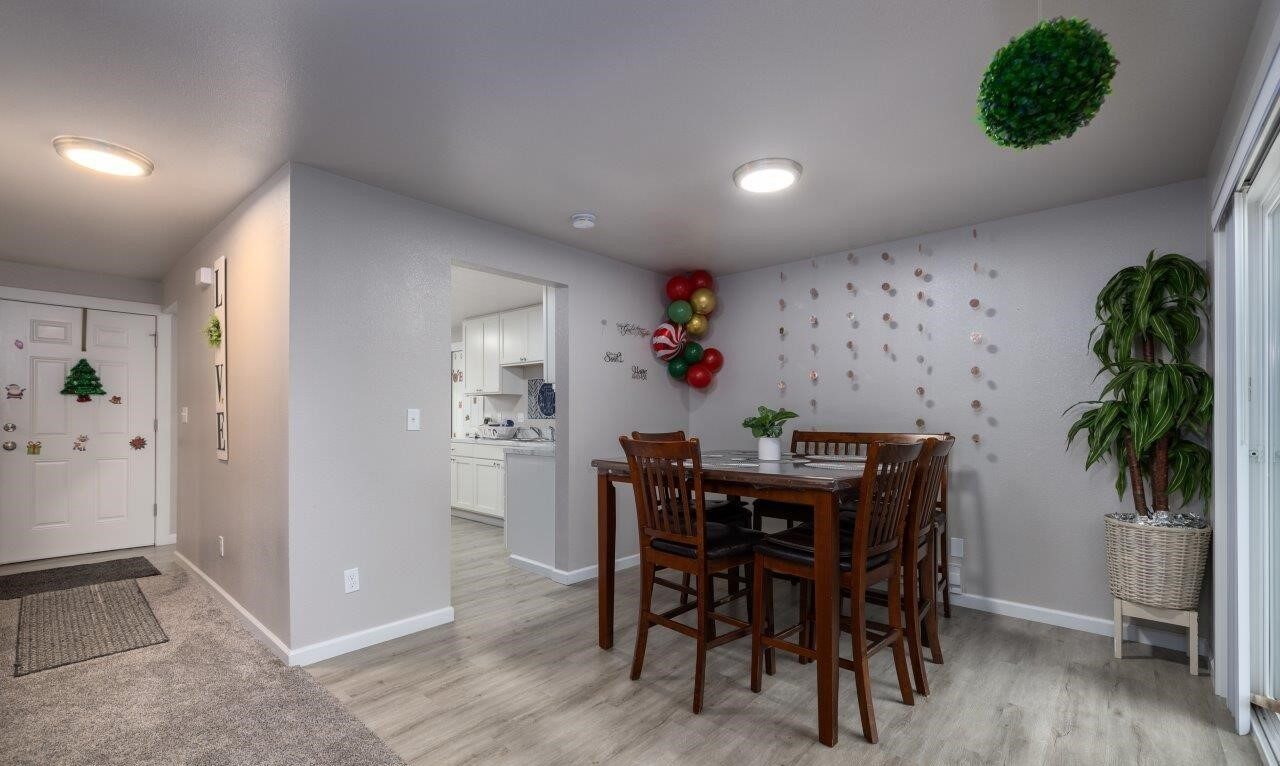 401 Stanford Dr
