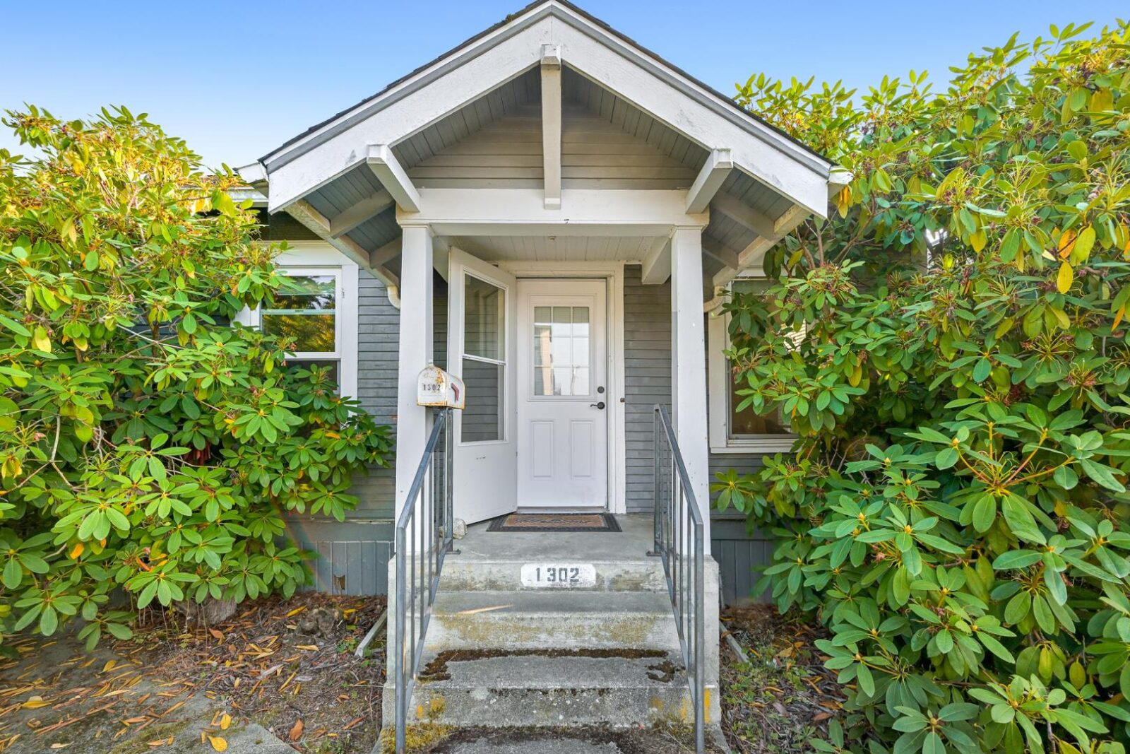 1302 Larrabee Ave