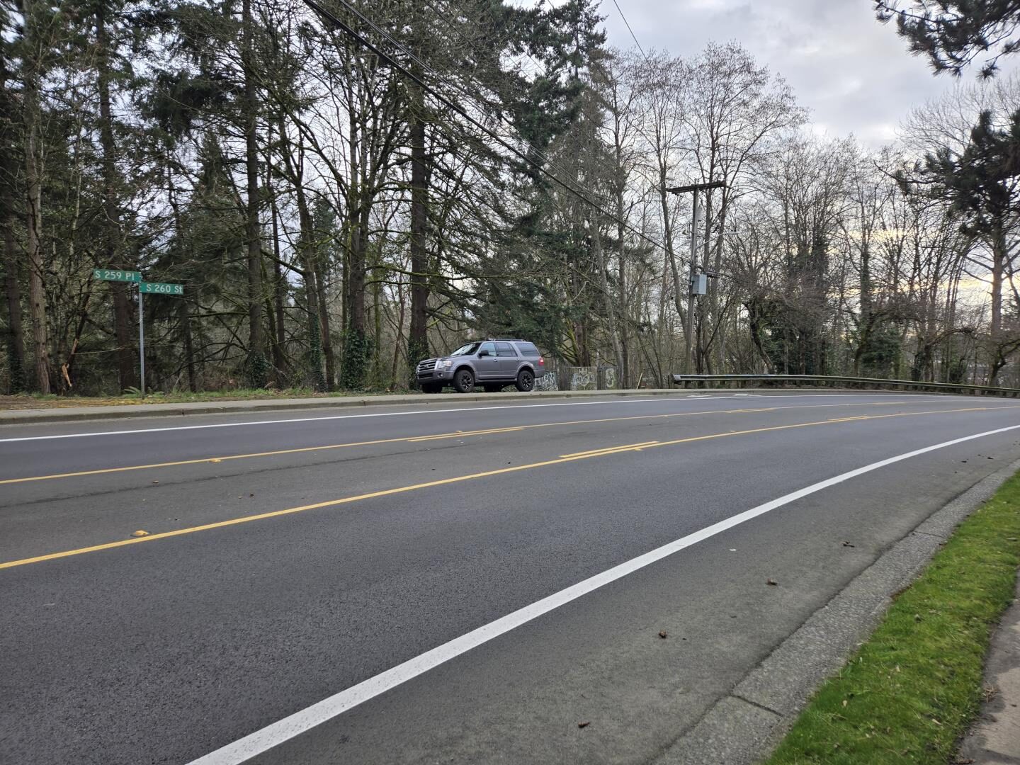S 260th St