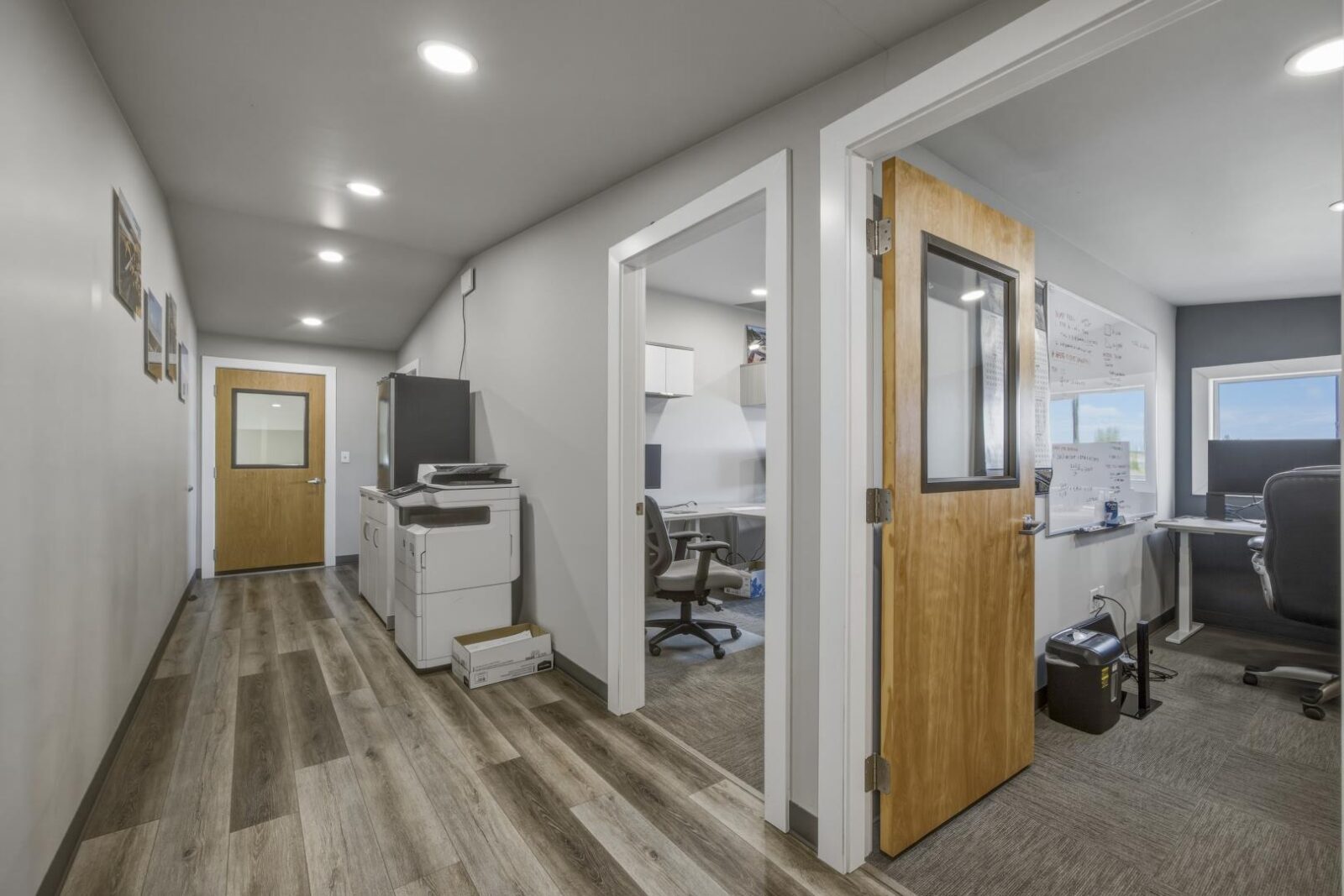 2213 Henderson Loop