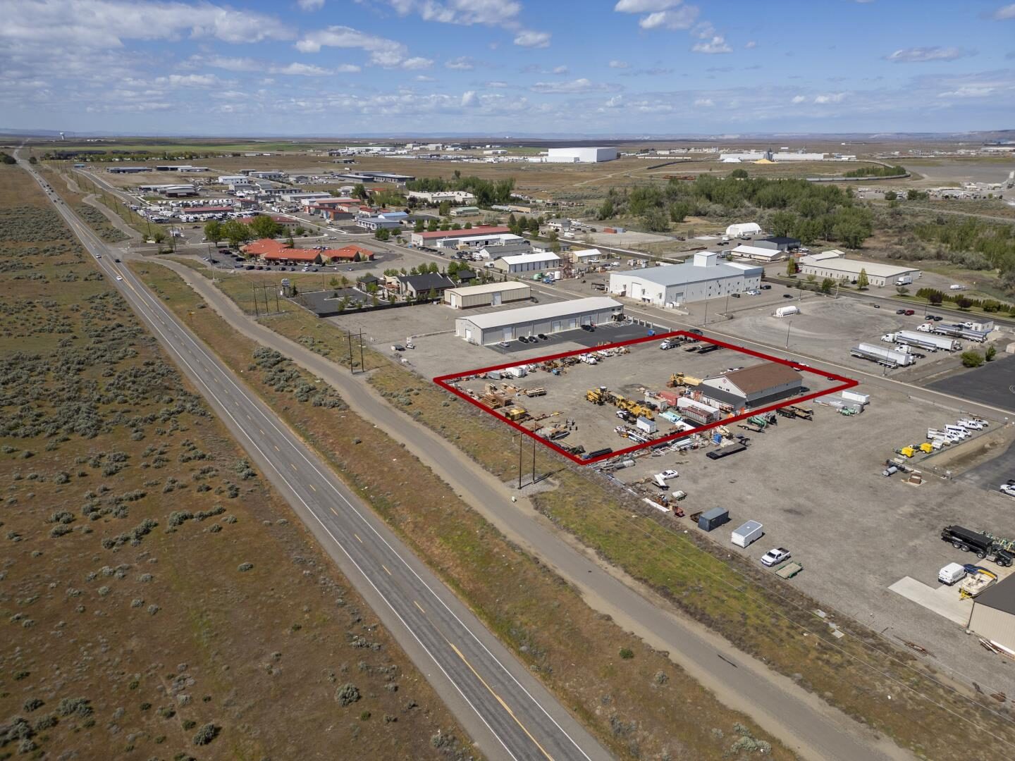 2213 Henderson Loop