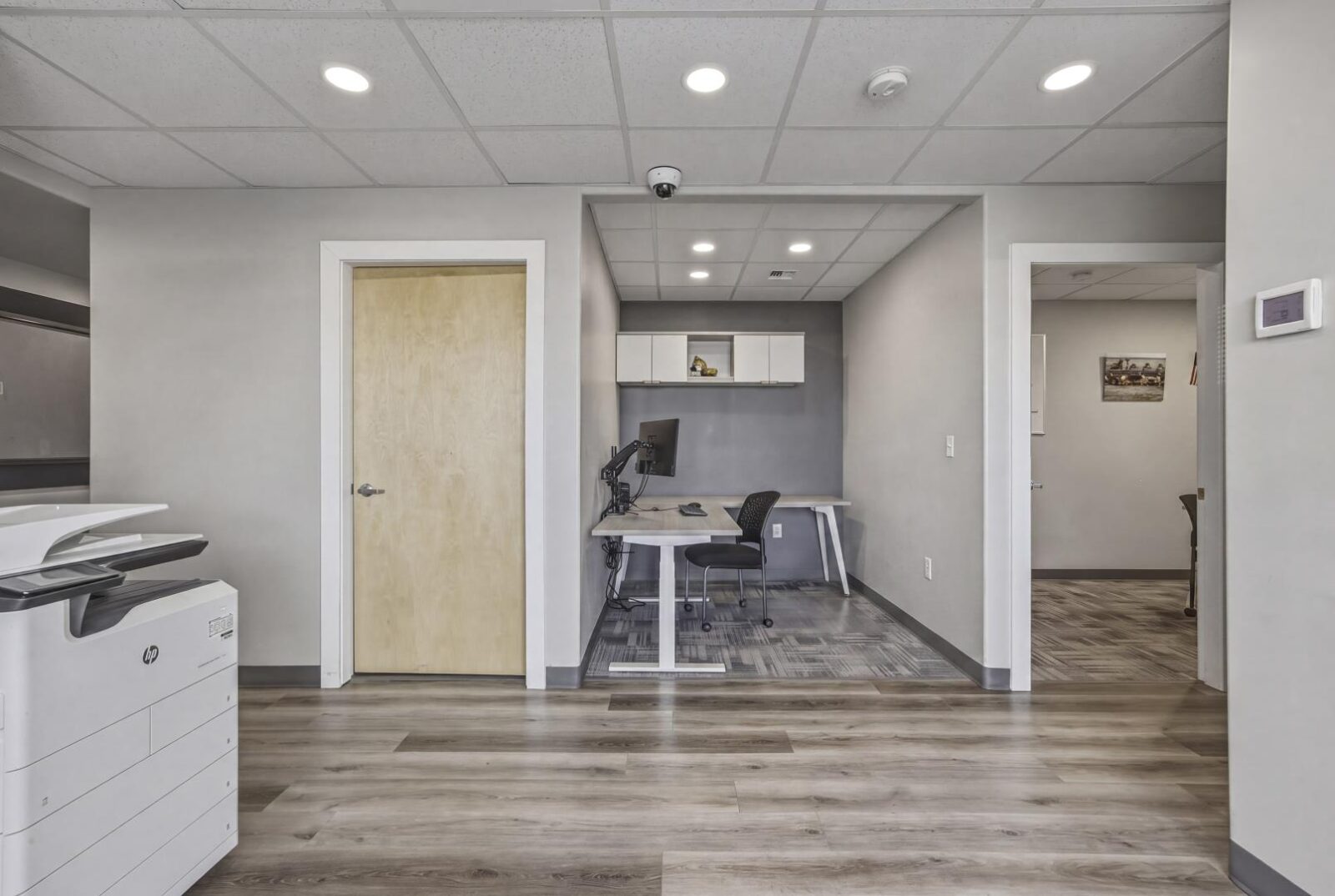 2213 Henderson Loop