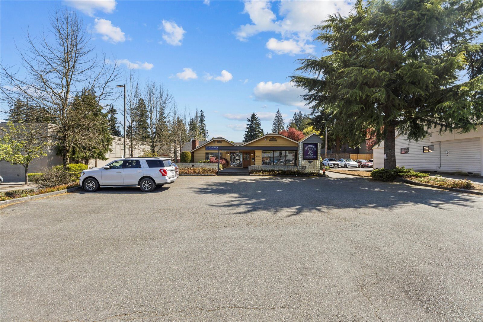 6915 Evergreen Way