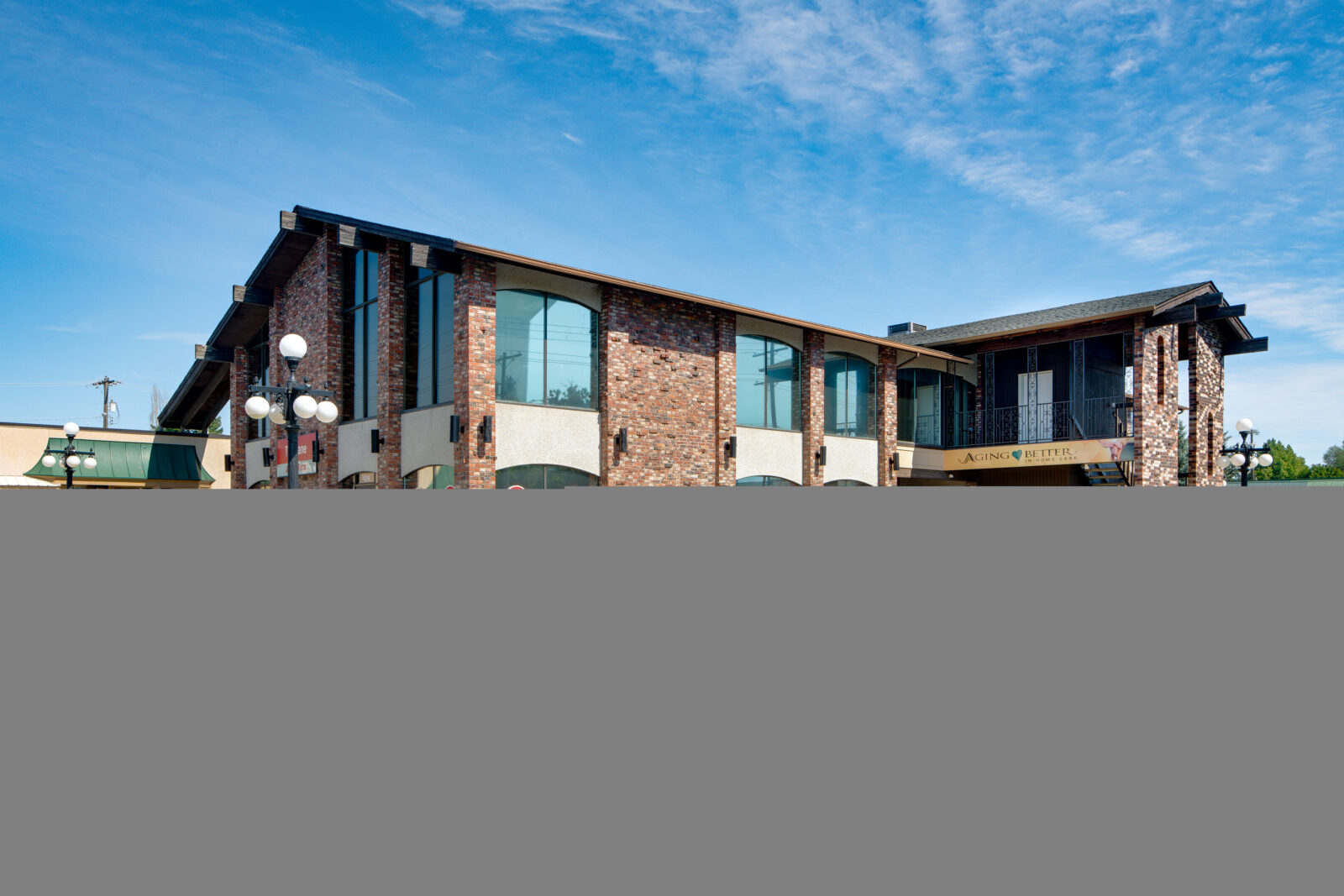 1014 N Pines Rd 203