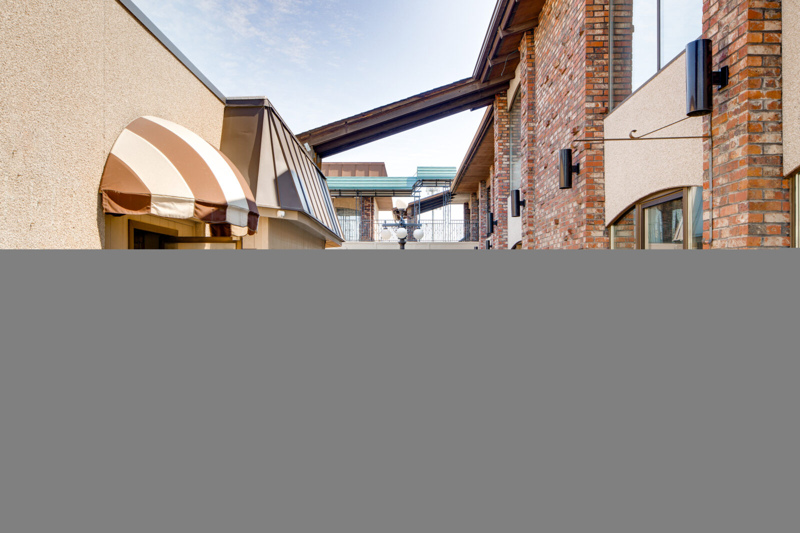 1014 N Pines Rd 203