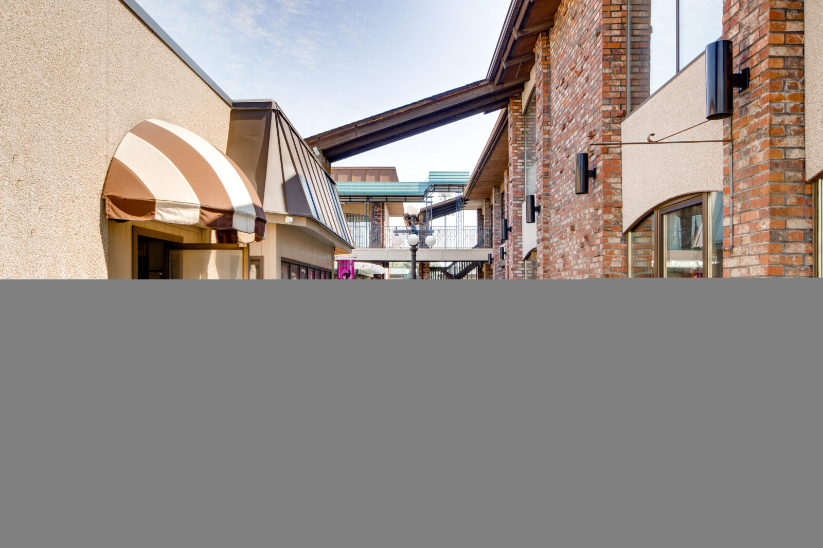 1014 N Pines Rd 203