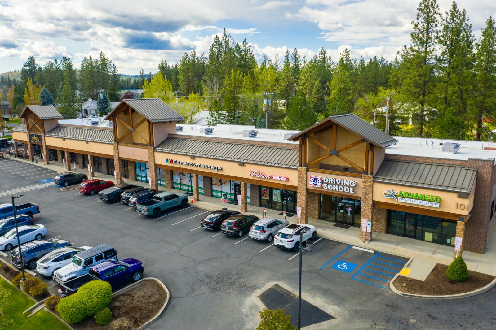 101 E Hastings Rd