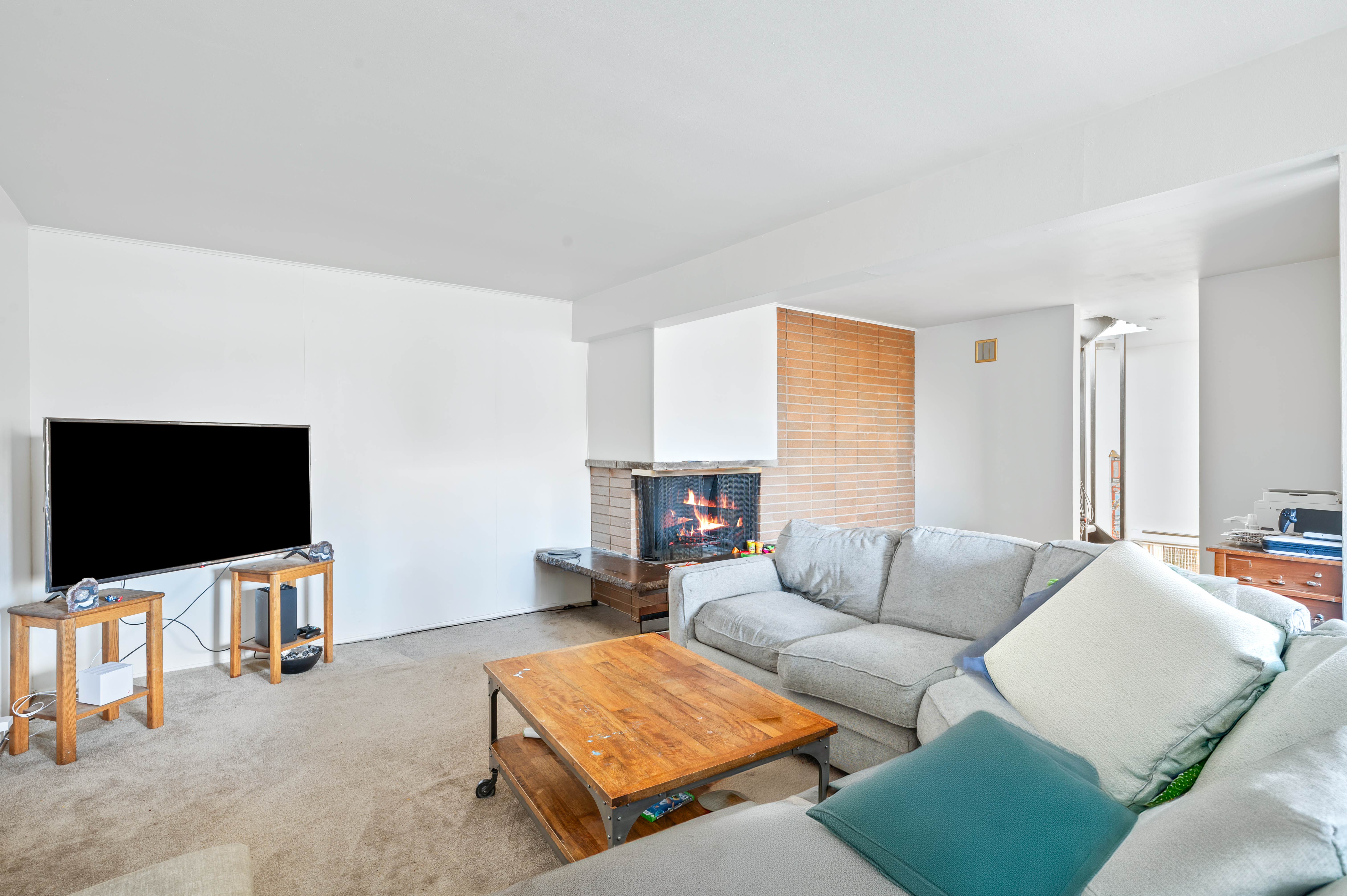 318 3rd Ave S