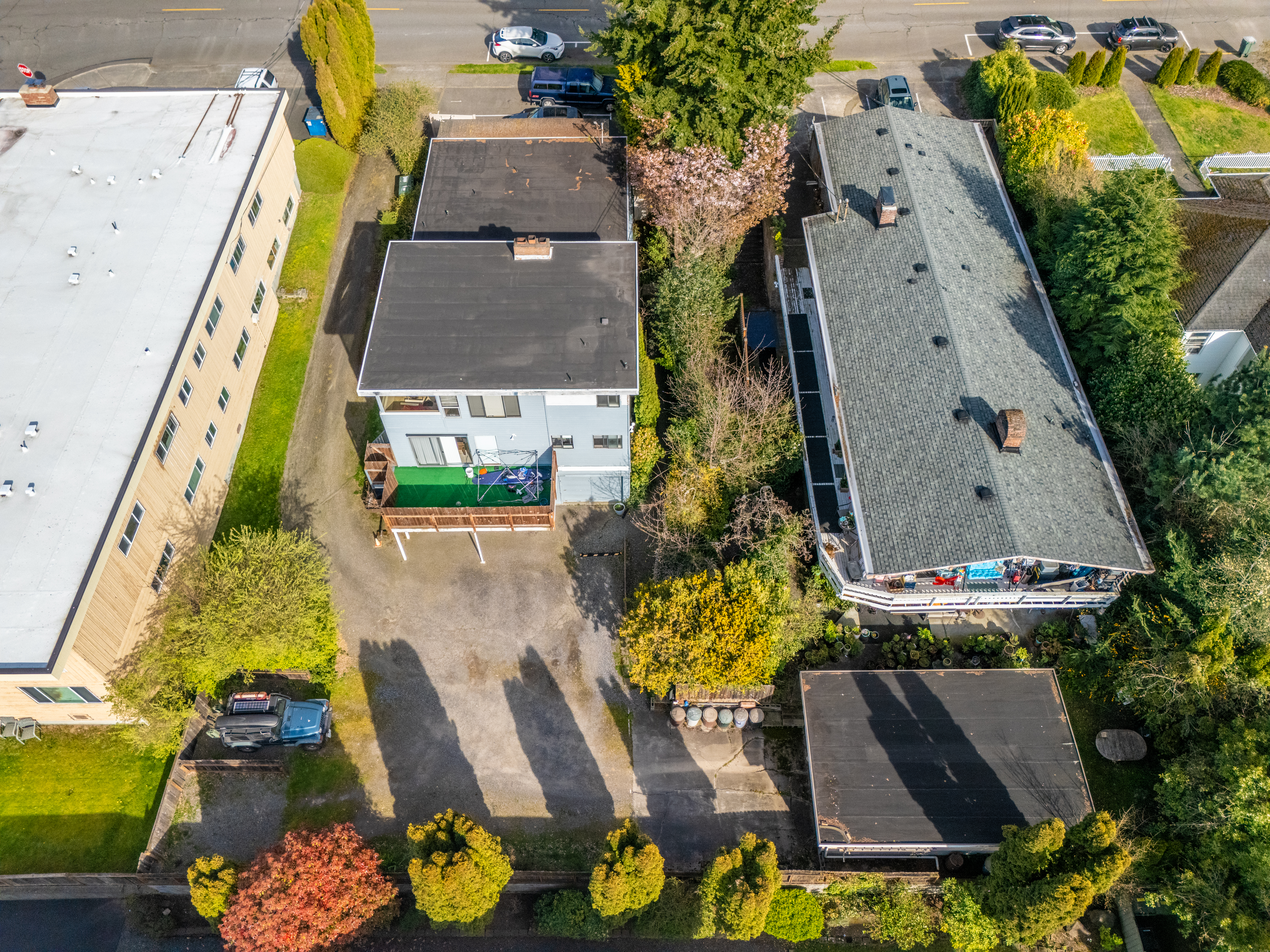 318 3rd Ave S