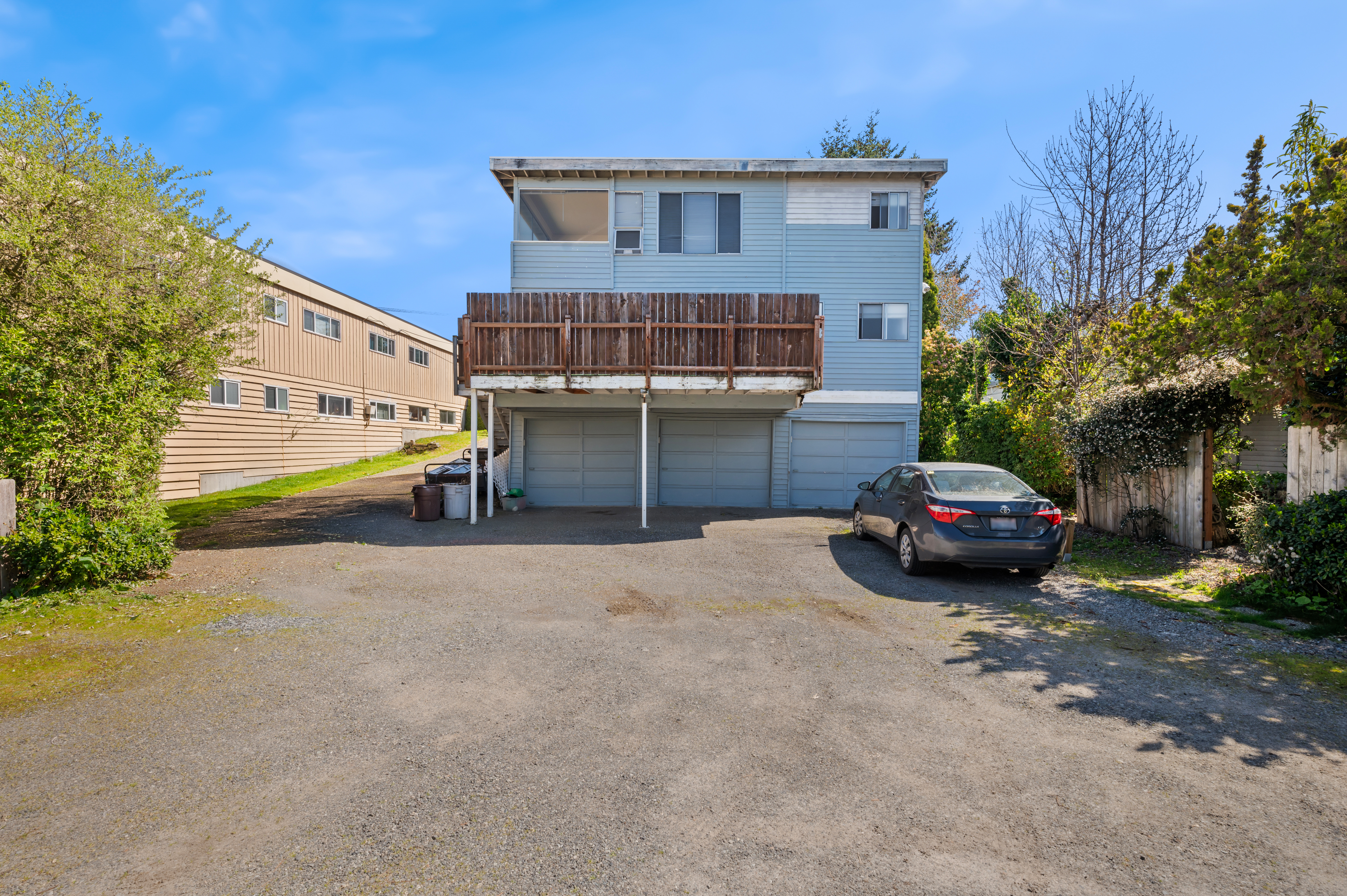 318 3rd Ave S
