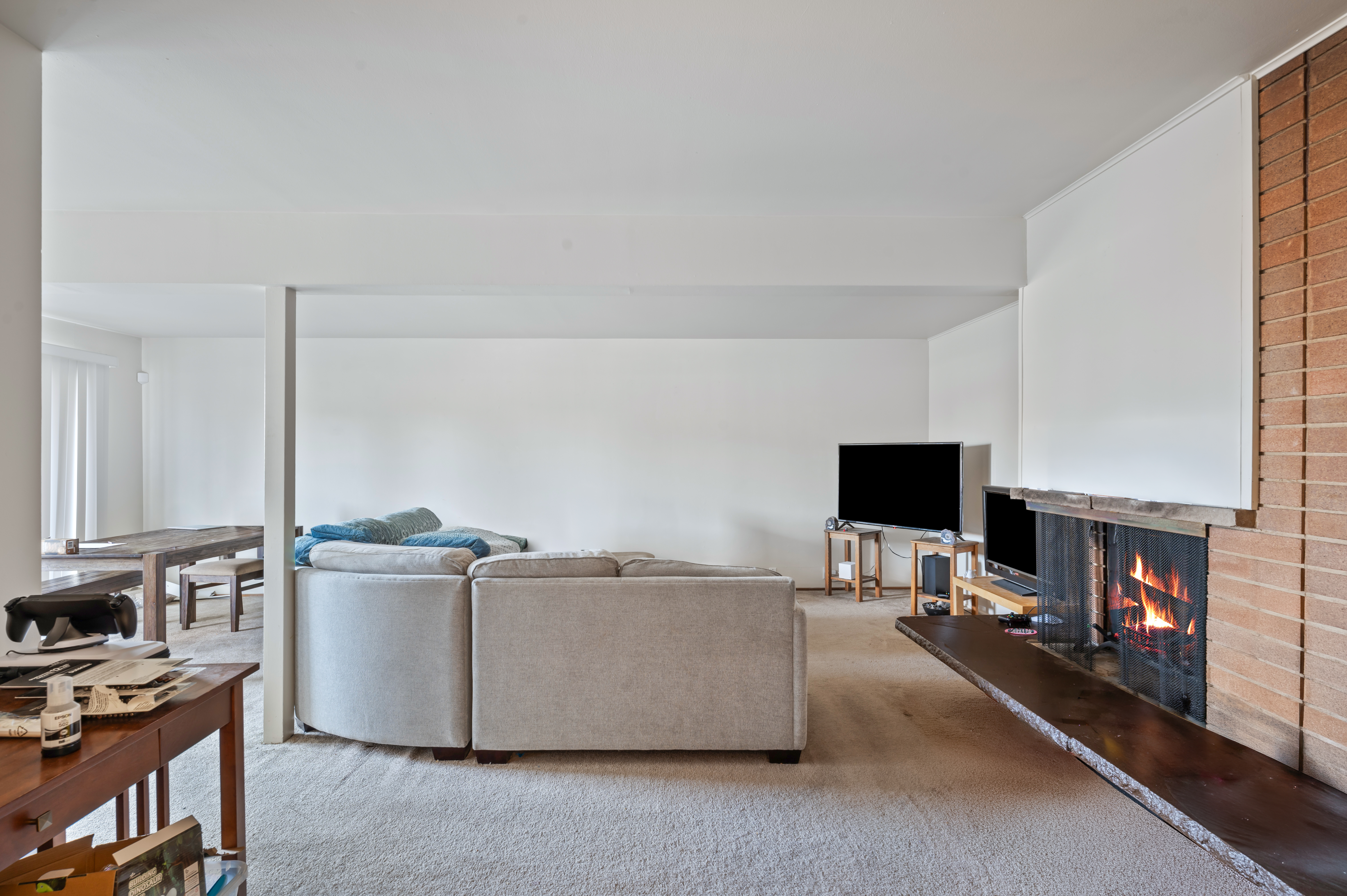 318 3rd Ave S