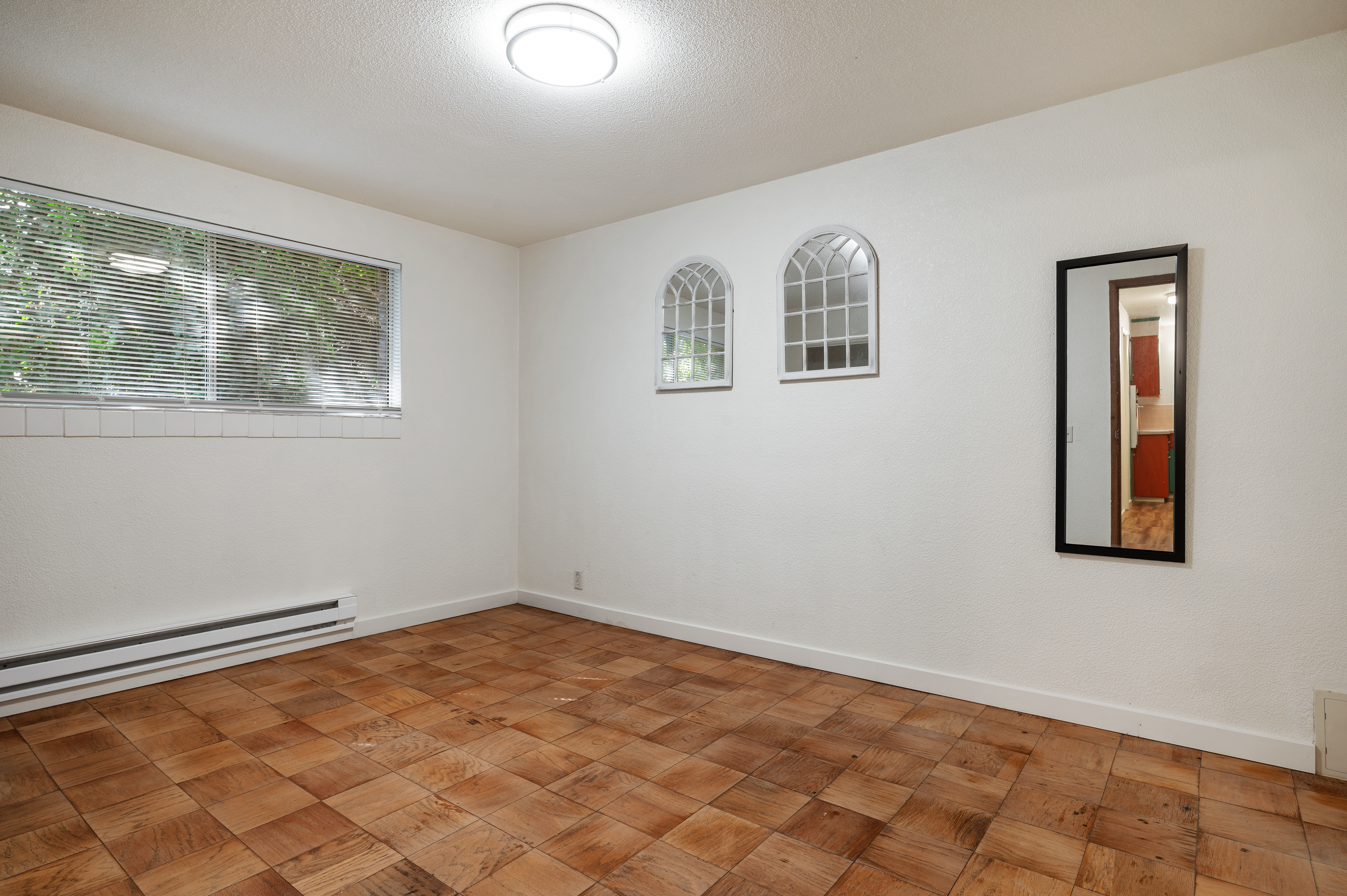 318 3rd Ave S