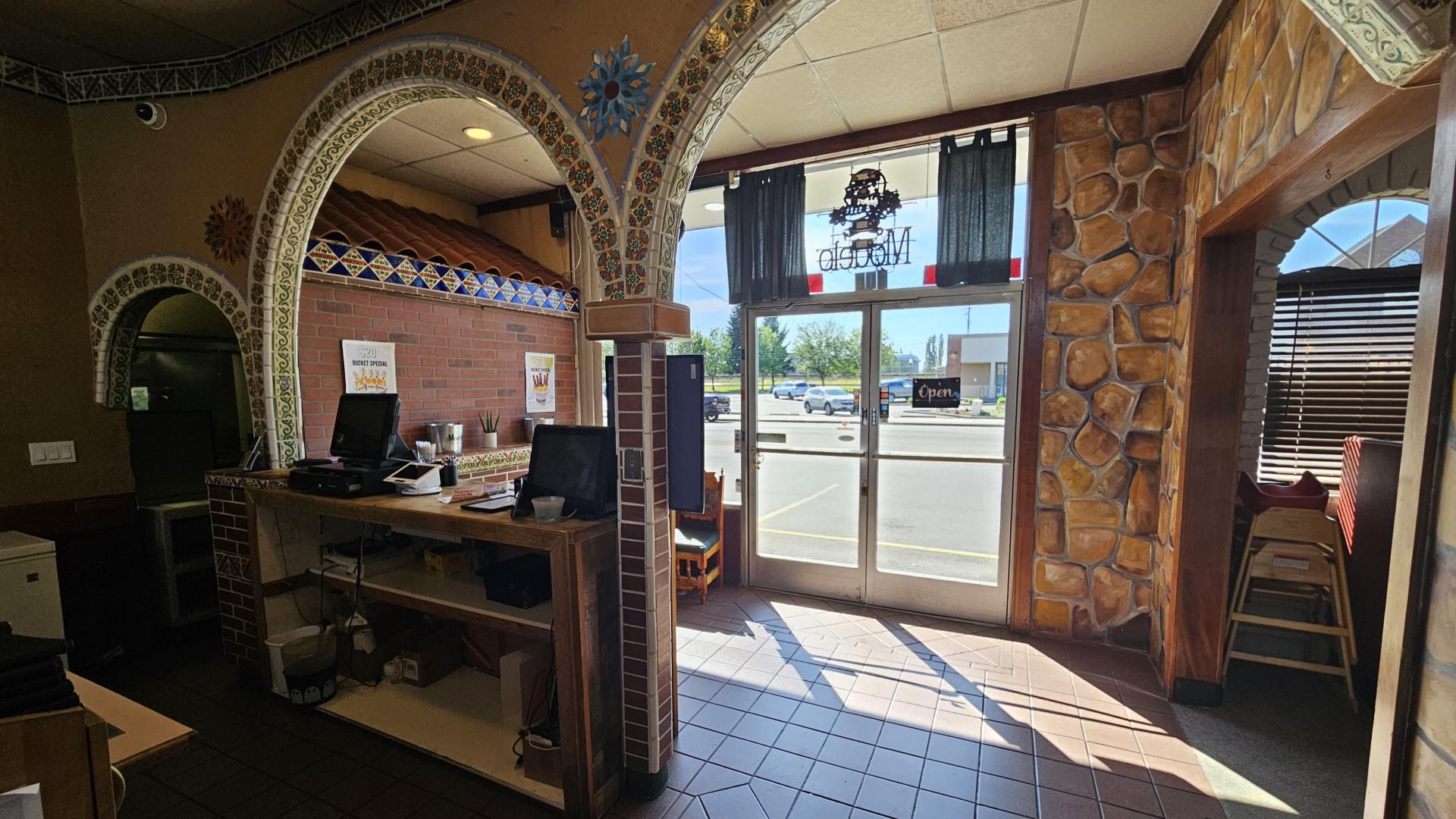 300 Pacific Ave S
