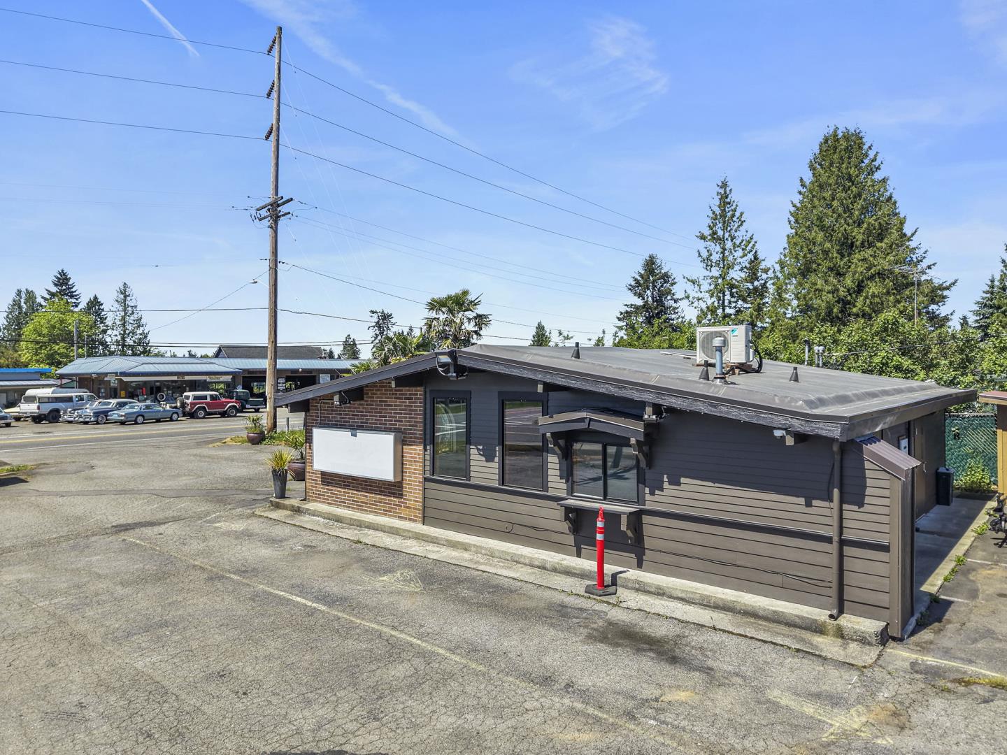 32616 3rd Ave