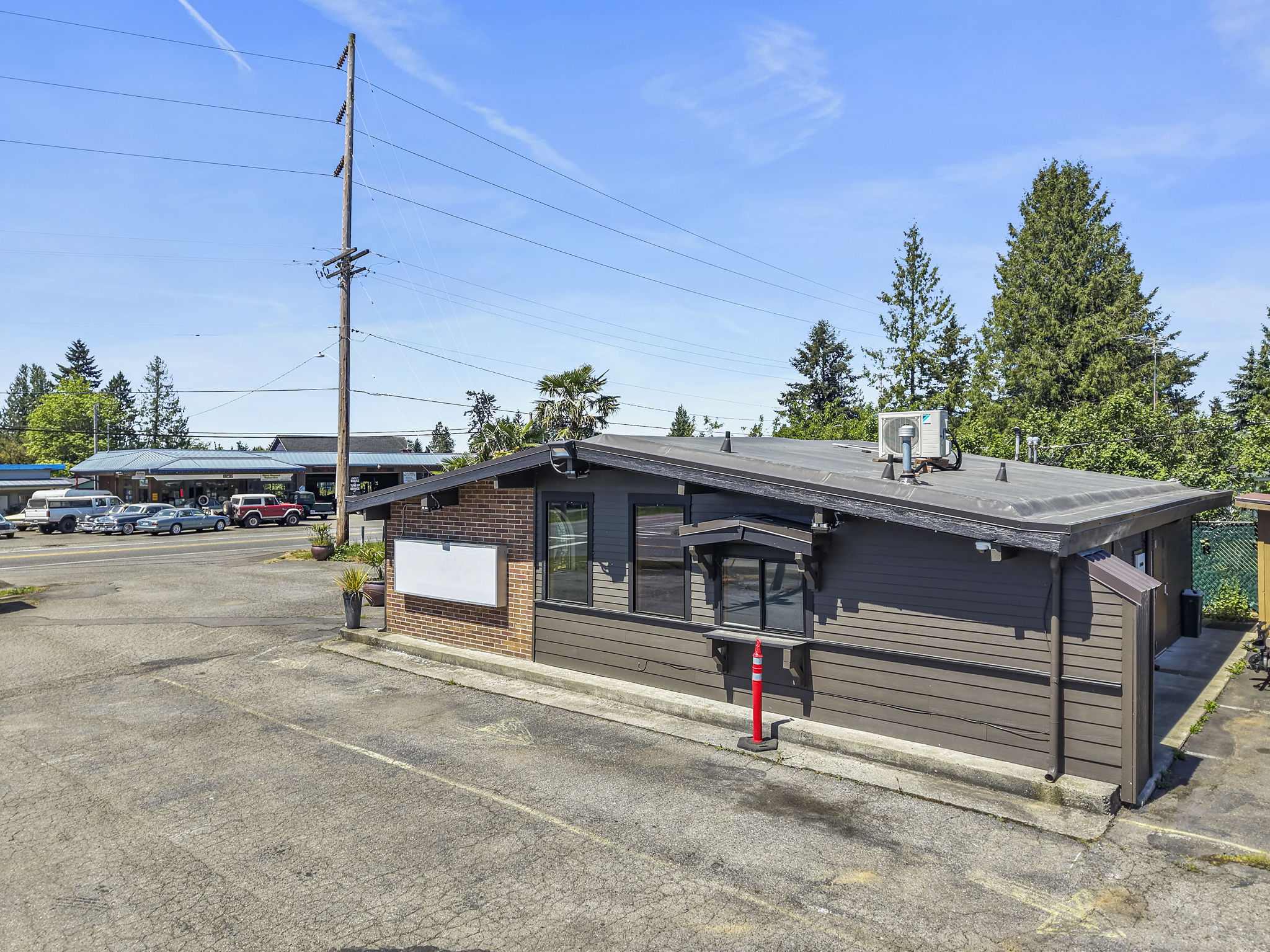 32616 3rd Ave