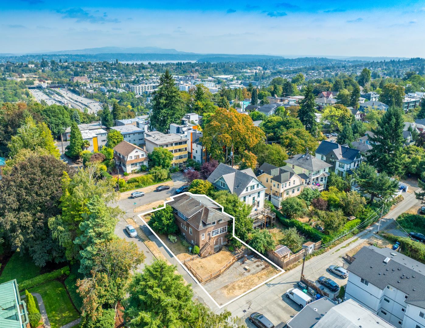 1303 13th Ave S